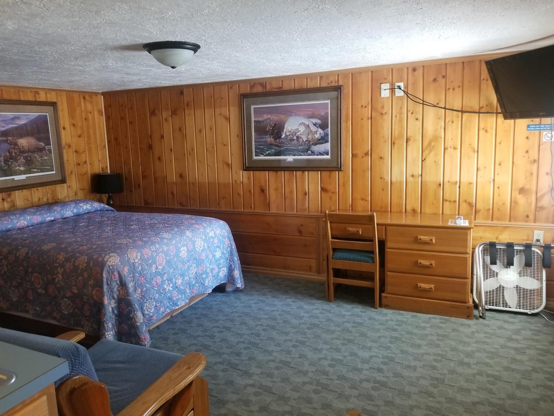 Queen Suite