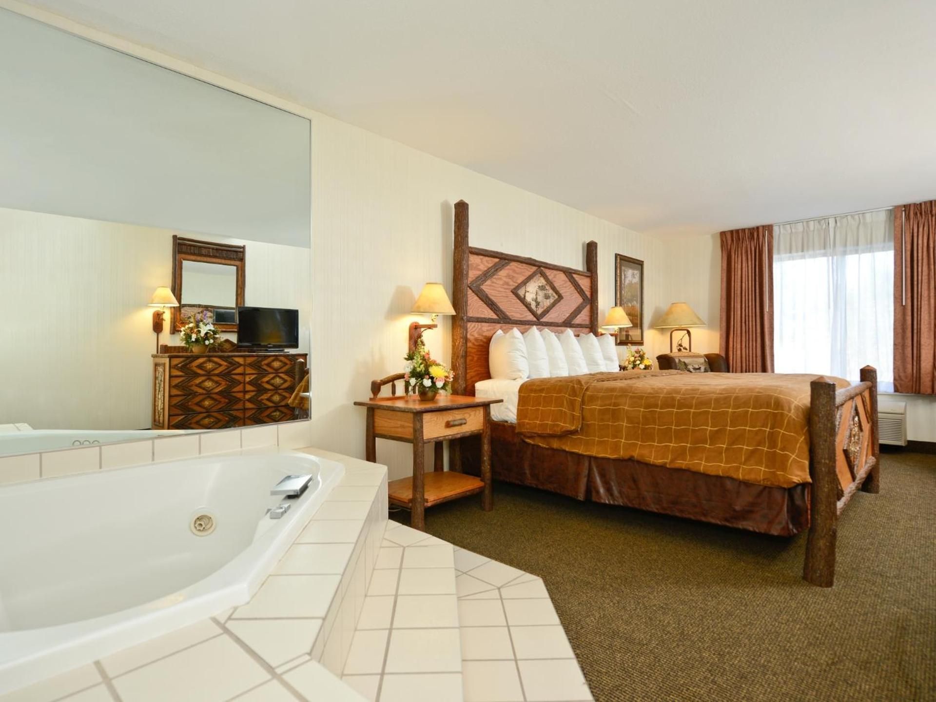 King Room with Spa Bath