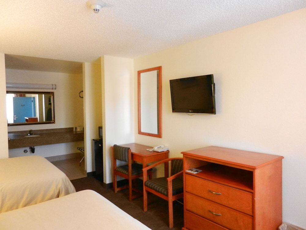 2 Full Beds