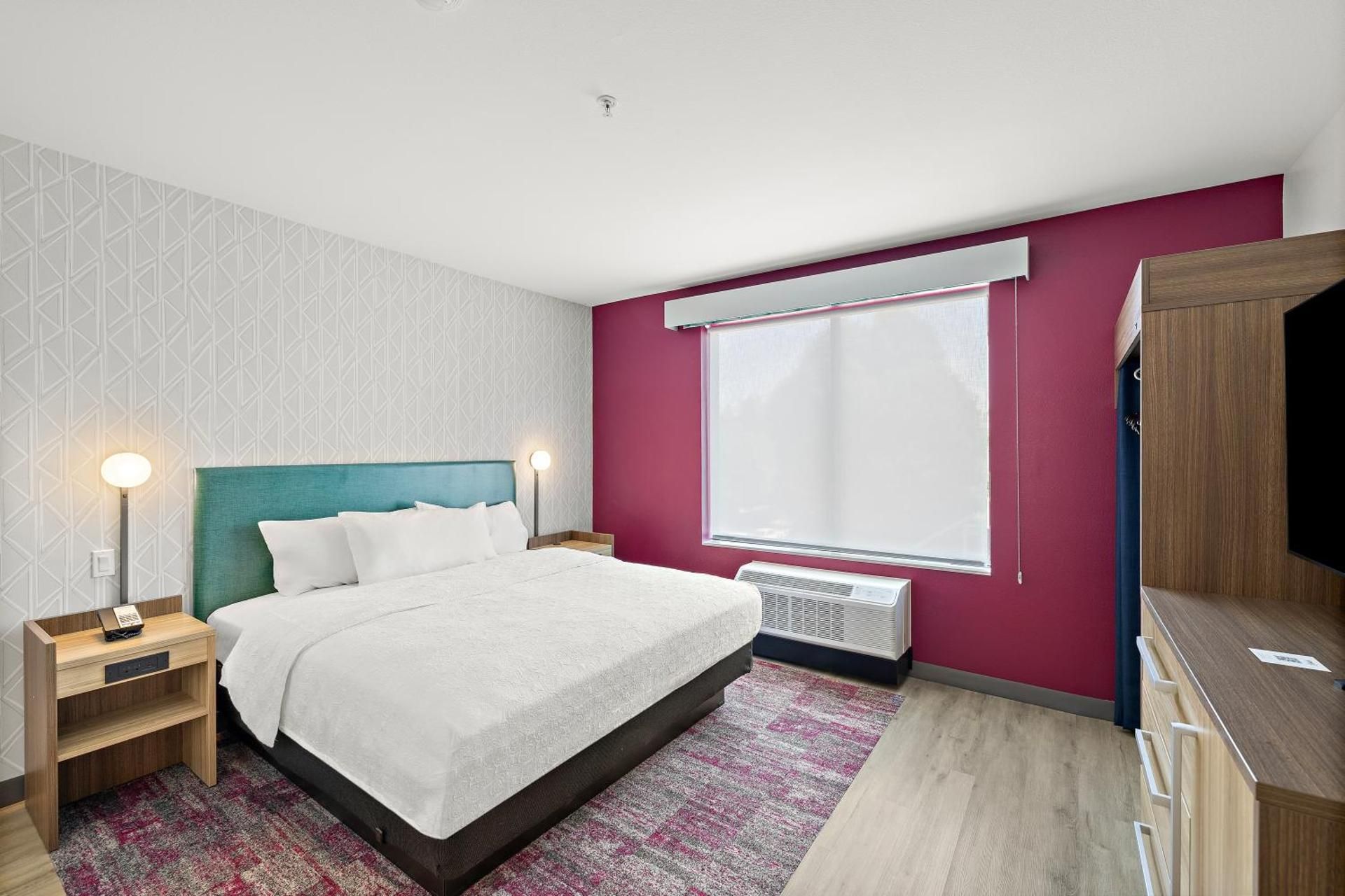 1 King Bed 1 Bedroom Suite