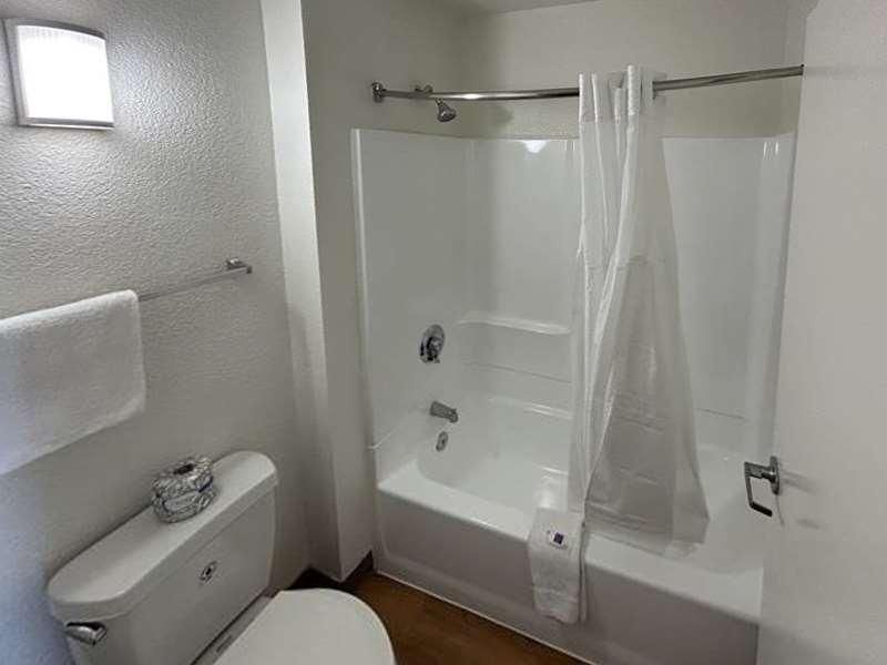 2 Full Beds | Suite, Non-Smoking, Micfridge