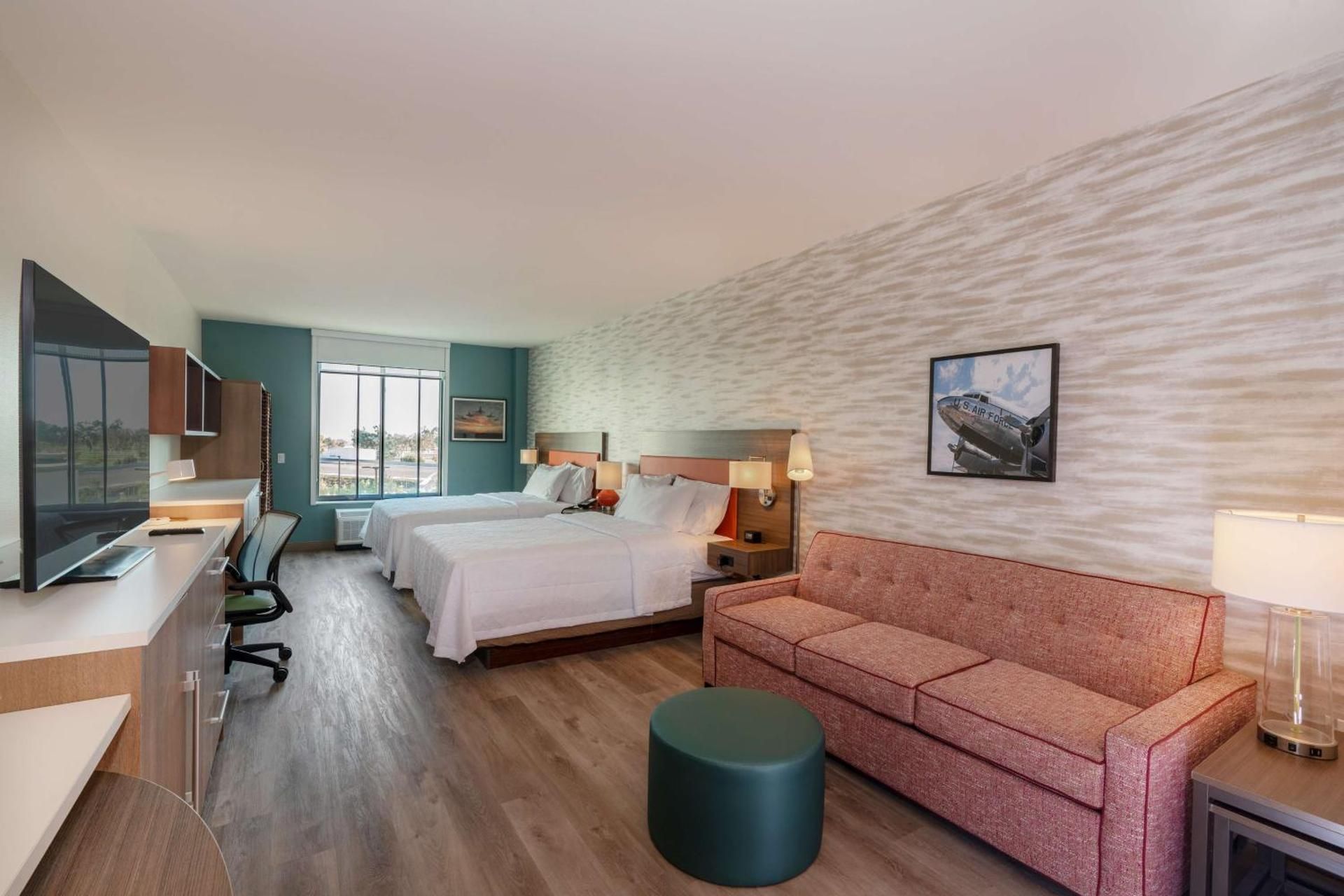 2 QUEEN BEDS STUDIO NONSMOKING