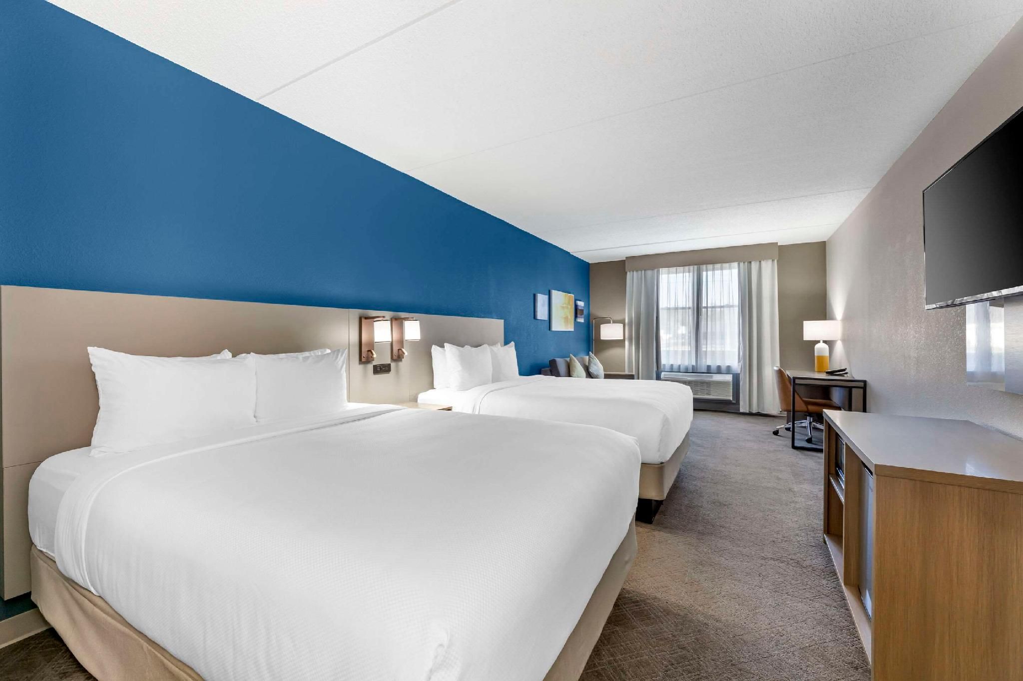 Studio Suite 2 Queen Beds Non Smoking