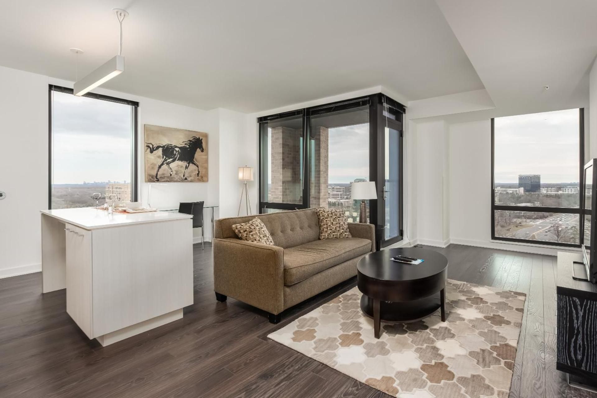 Luxury Three Bedroom Apartment