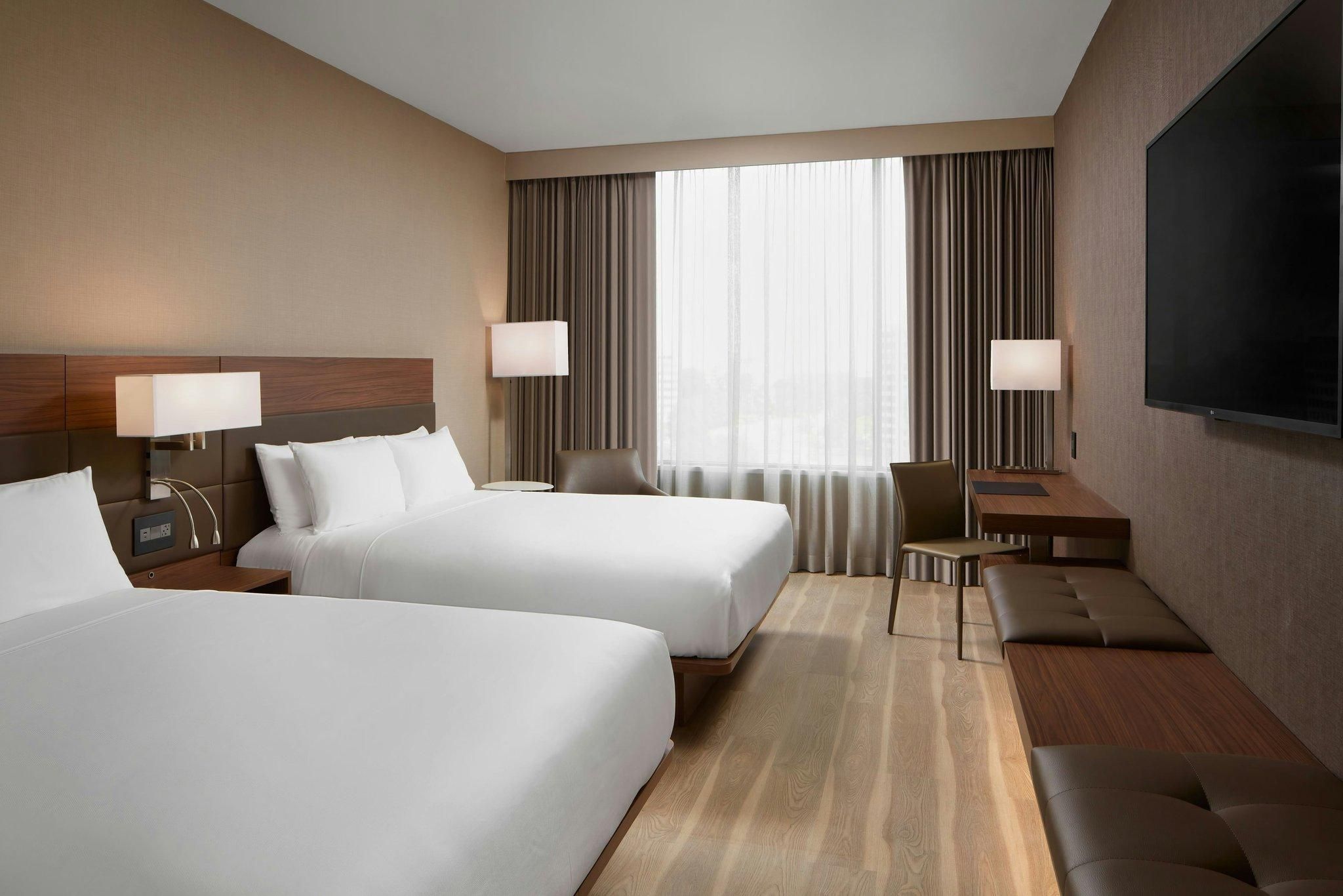 Standard, Guest room, 2 Queen, City view