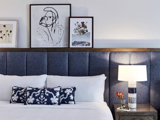 2 Queen Beds, Boardwalk Inn