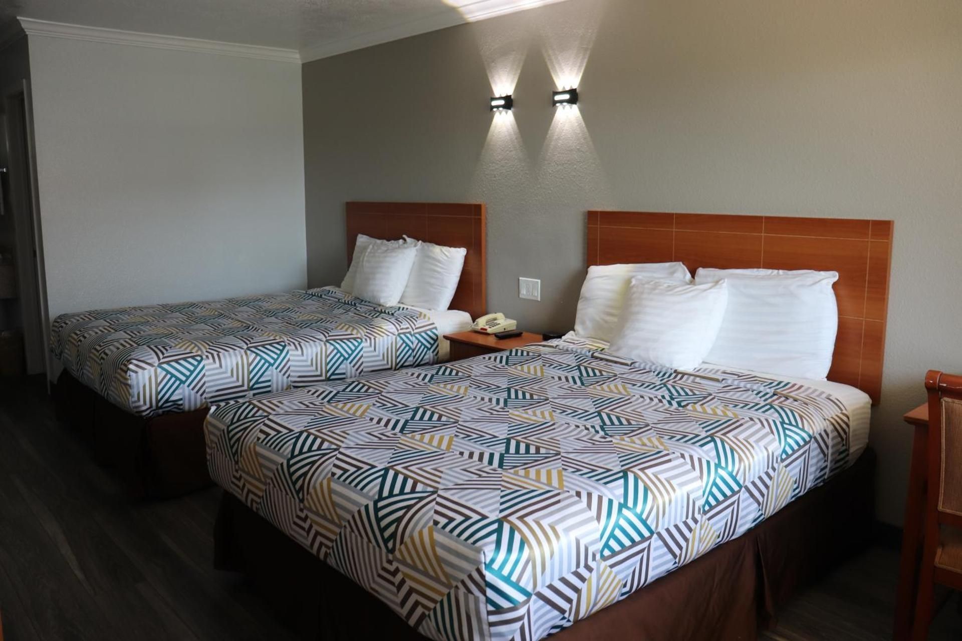 Queen Room with Two Queen Beds - Non-Smoking