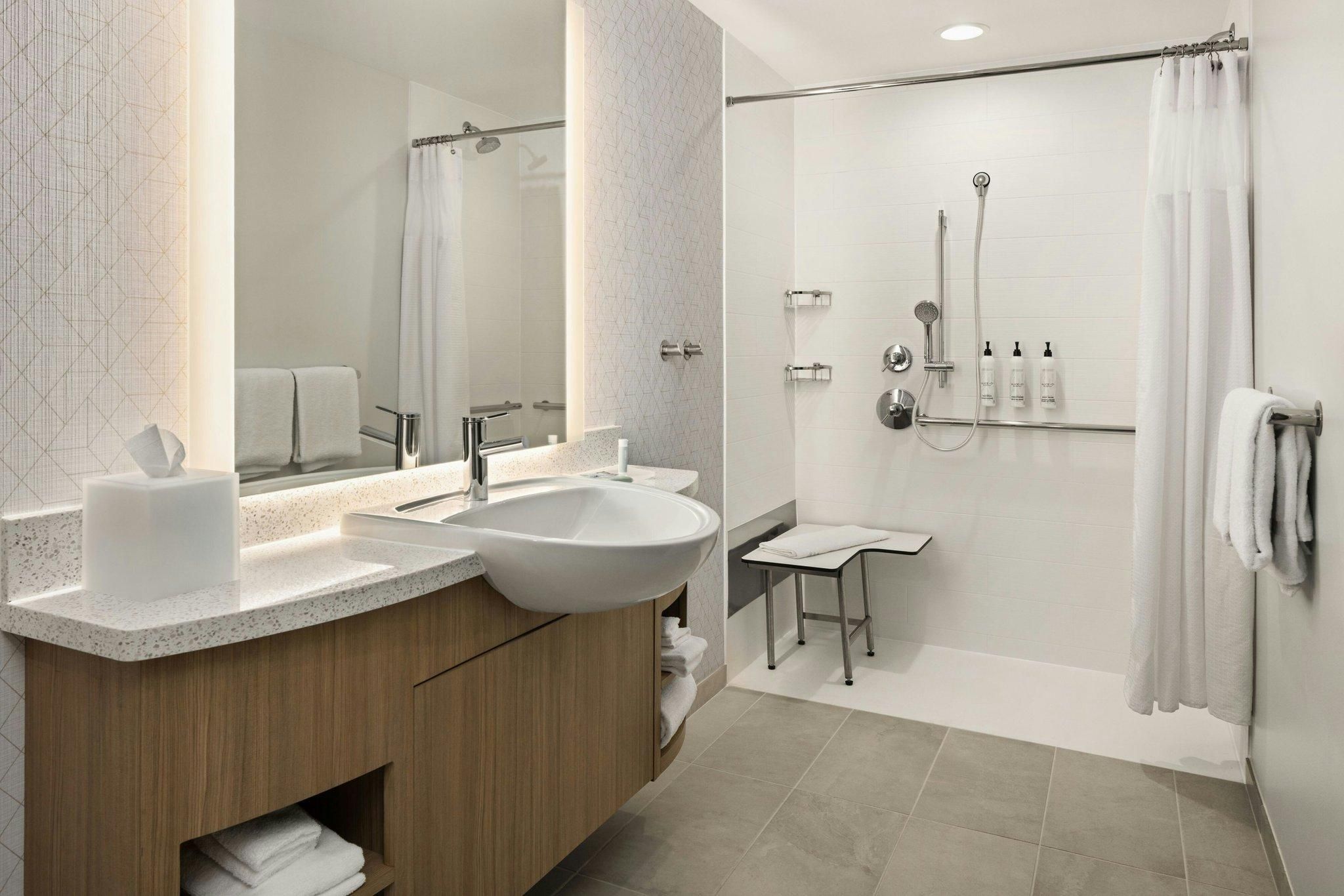 Two Queen Studio Suite, Studio Suite, 2 Queen, Sofa bed, Trundle bed