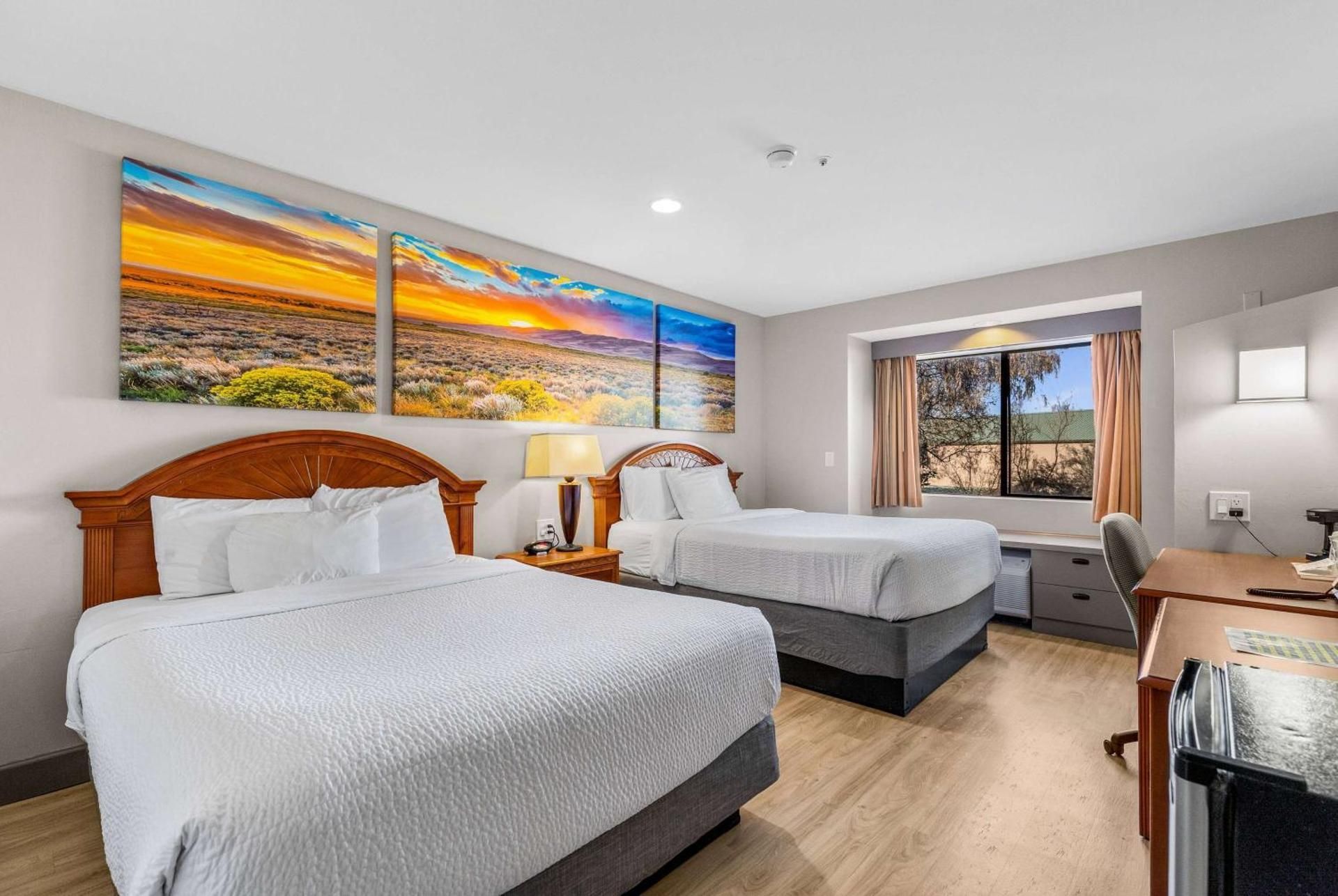 Days Inn by Wyndham Camp Verde Arizona 2 Queen Beds, Non-Smoking