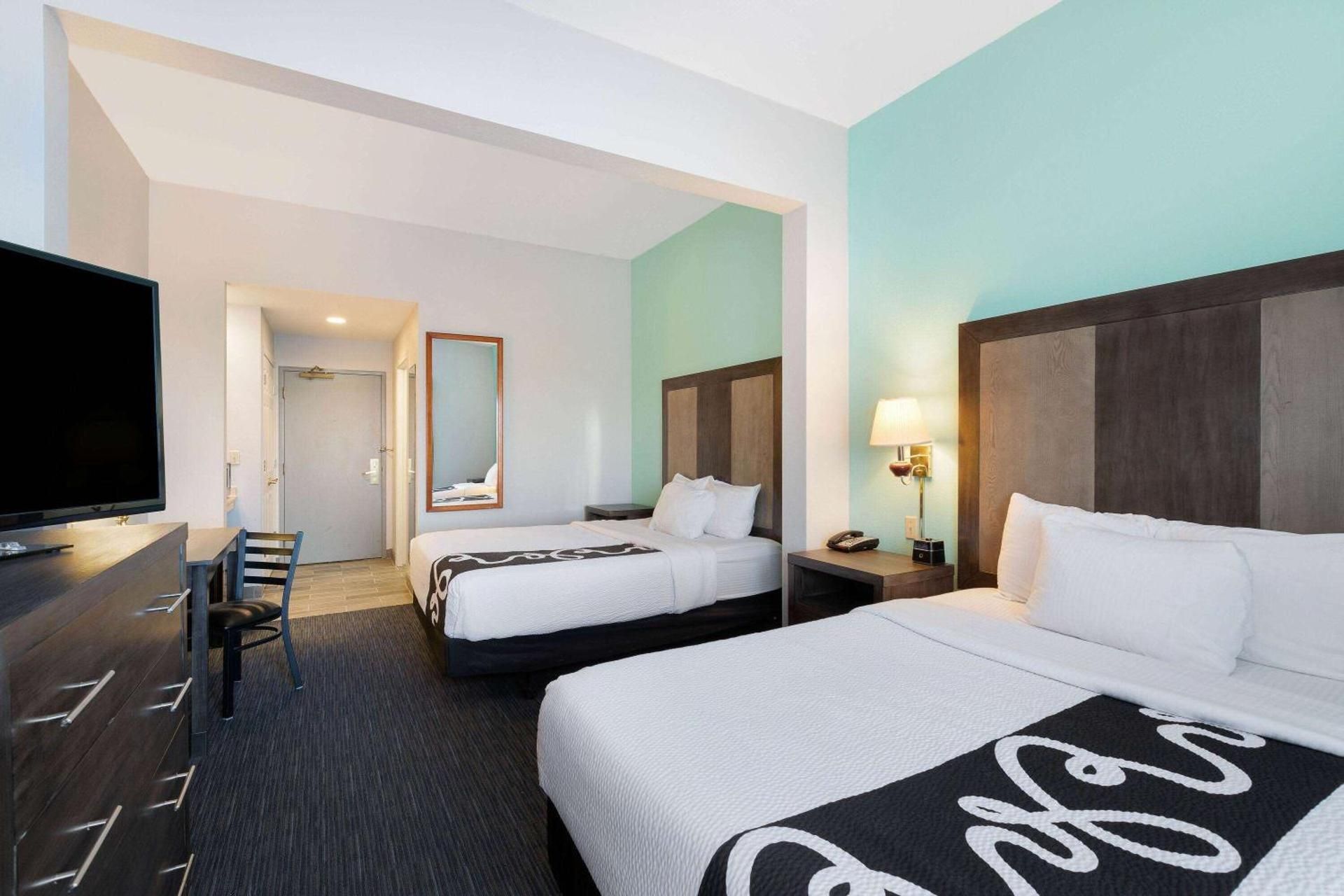 2 Double Beds, Non-Smoking