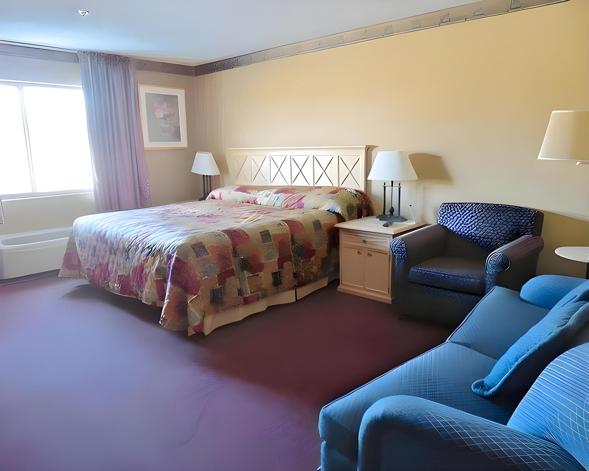 1 King Bed, Non-Smoking
