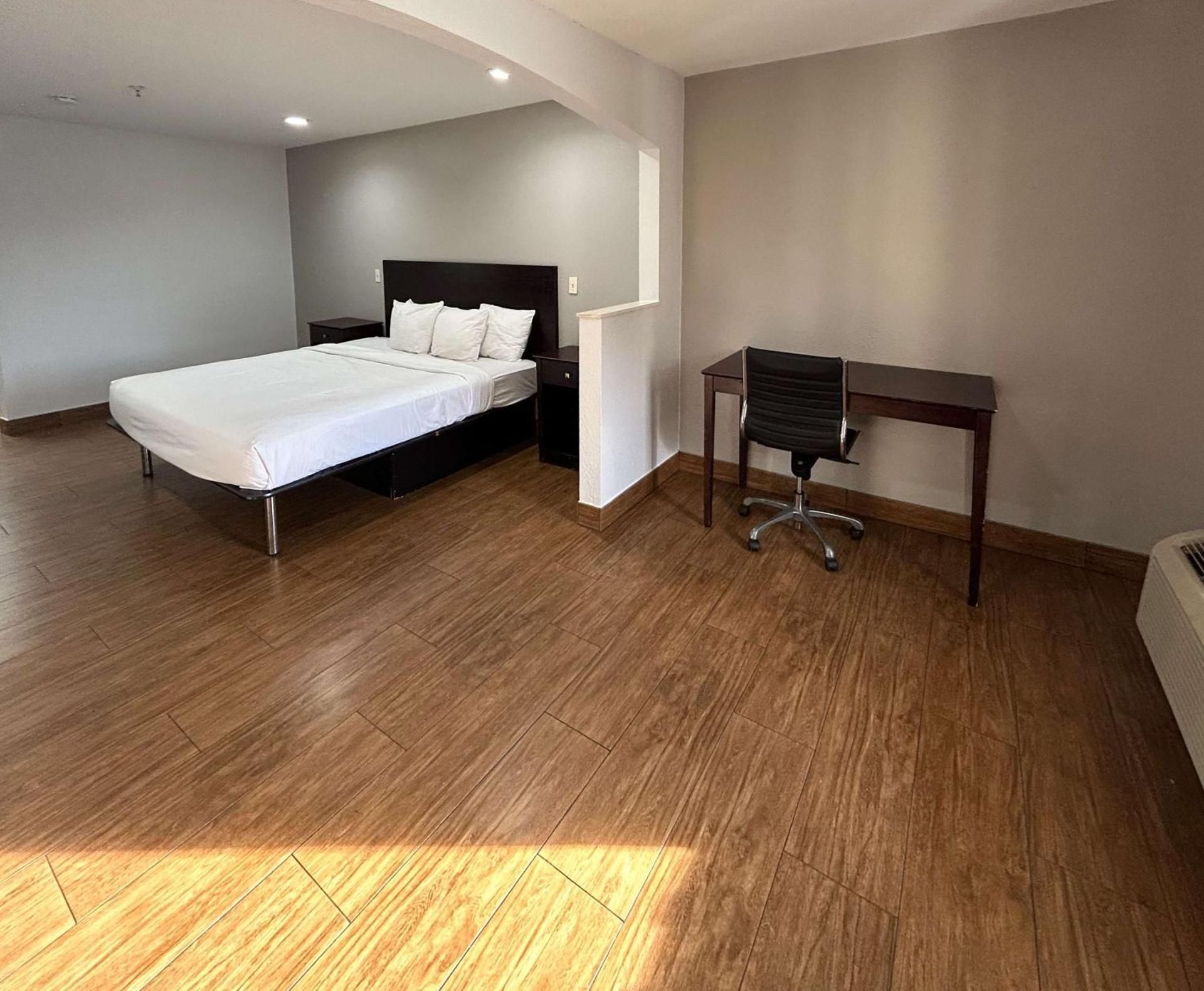 King Room - Disability Access