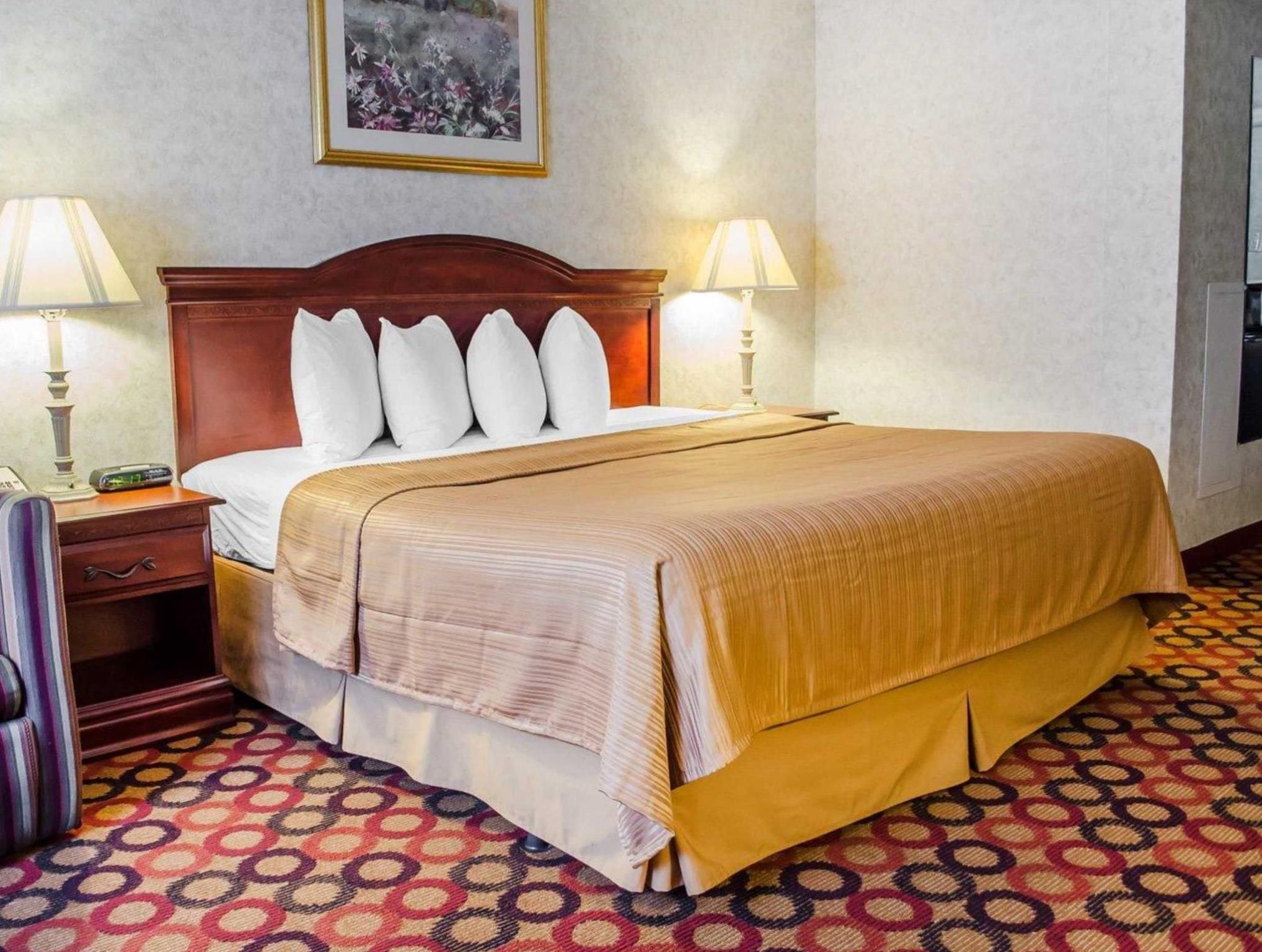 King Room - Non-Smoking