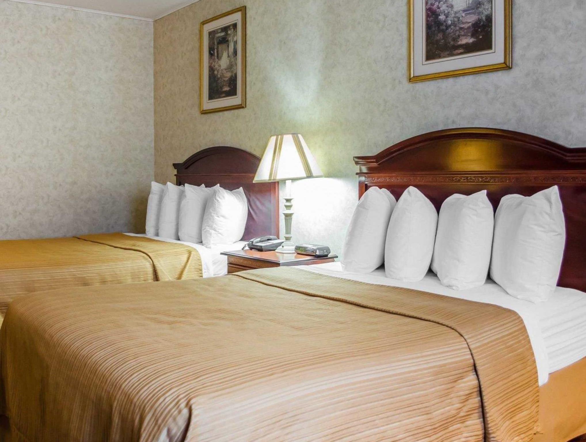Double with 2 Double Beds - Smoking