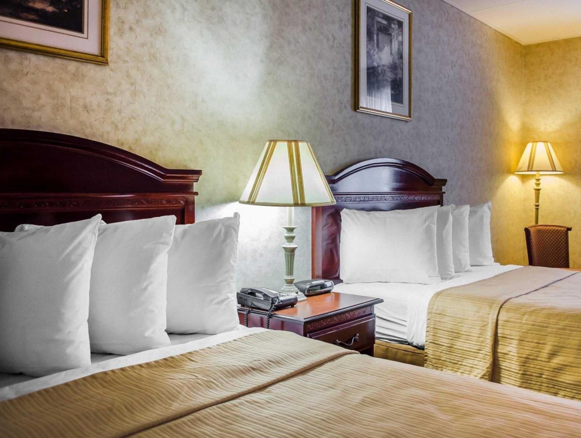 Double with 2 Double Beds - Smoking