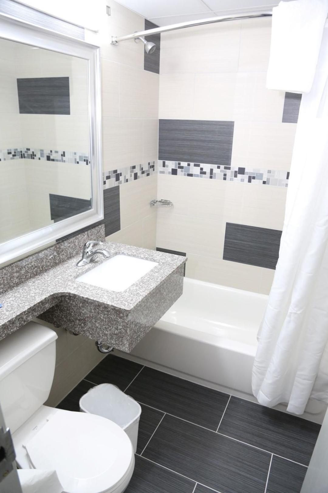 King Room with Whirlpool