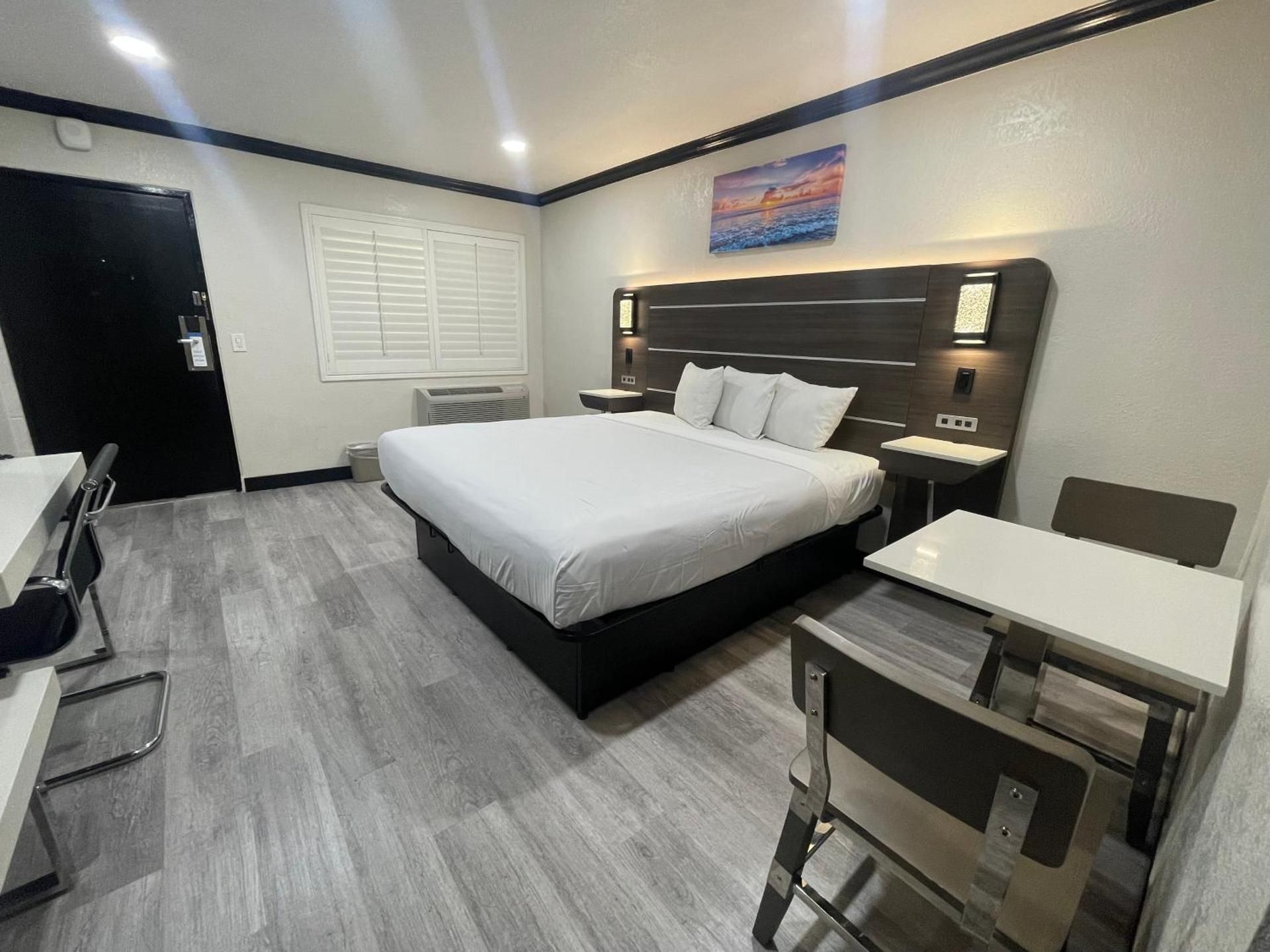 Single Room - Disability Access