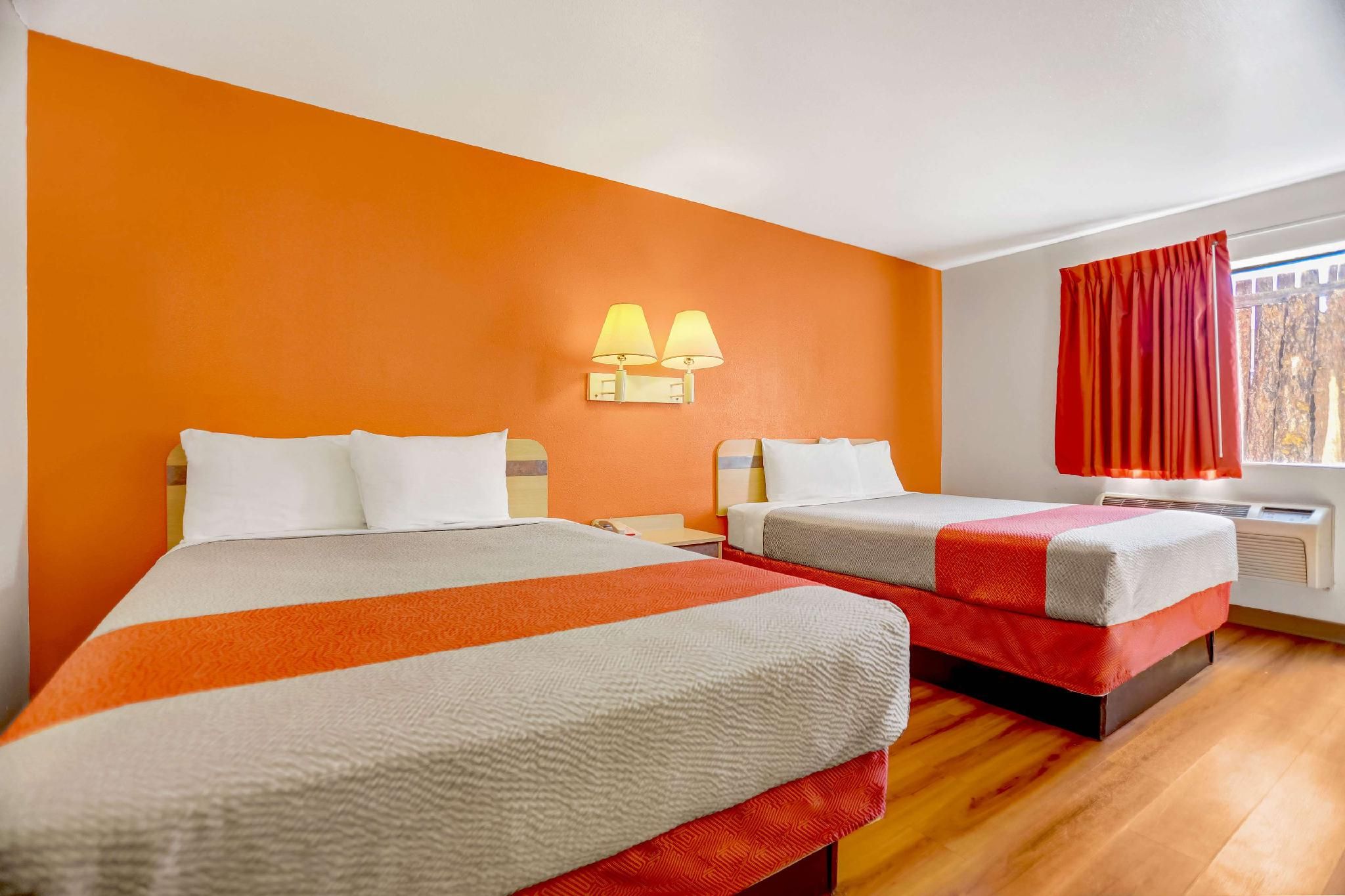 Motel 6 Espanola, NM 2 Queen Beds | Non-Smoking, Micfridge