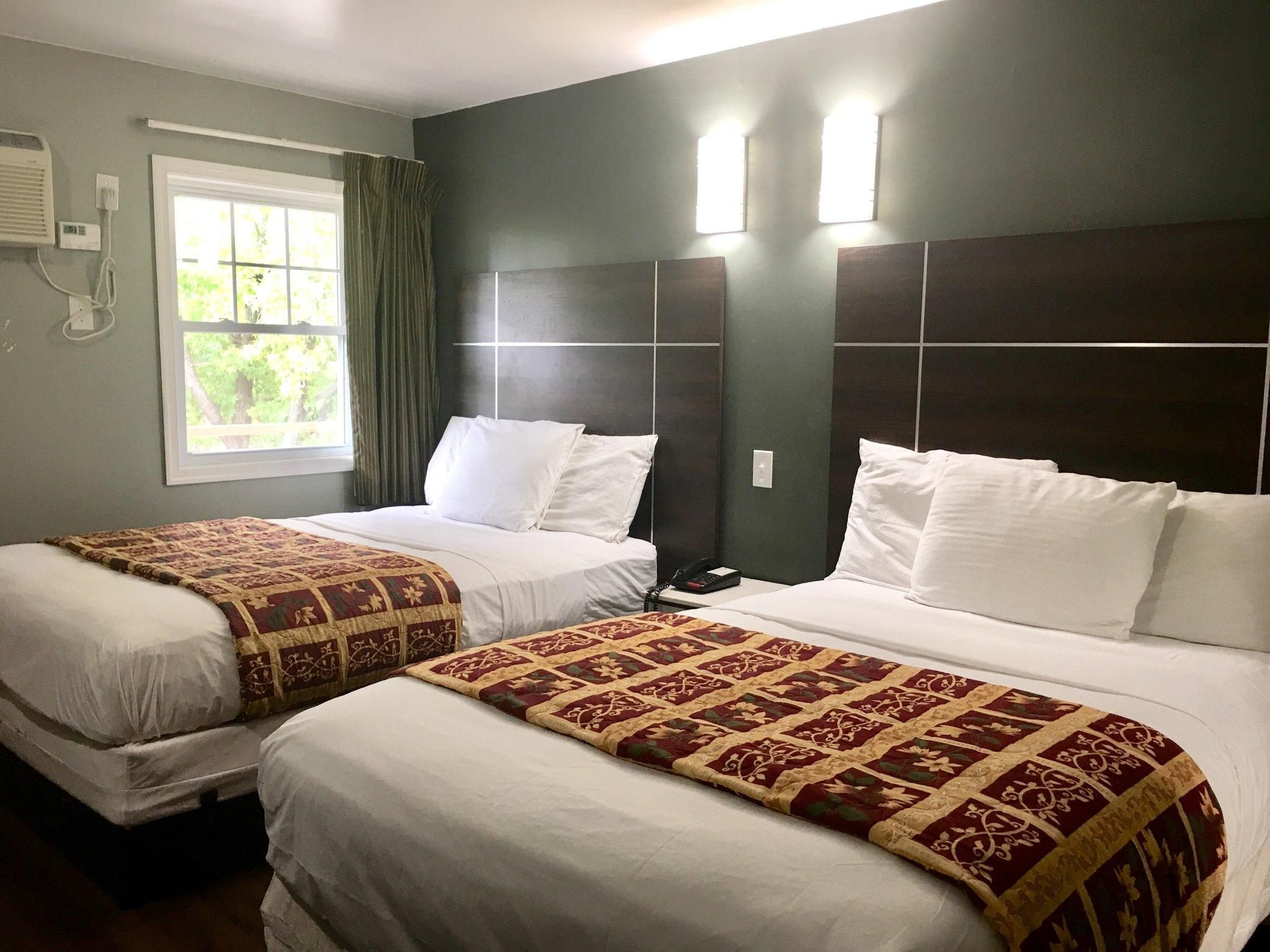 (KNS) King Non Smoking Room