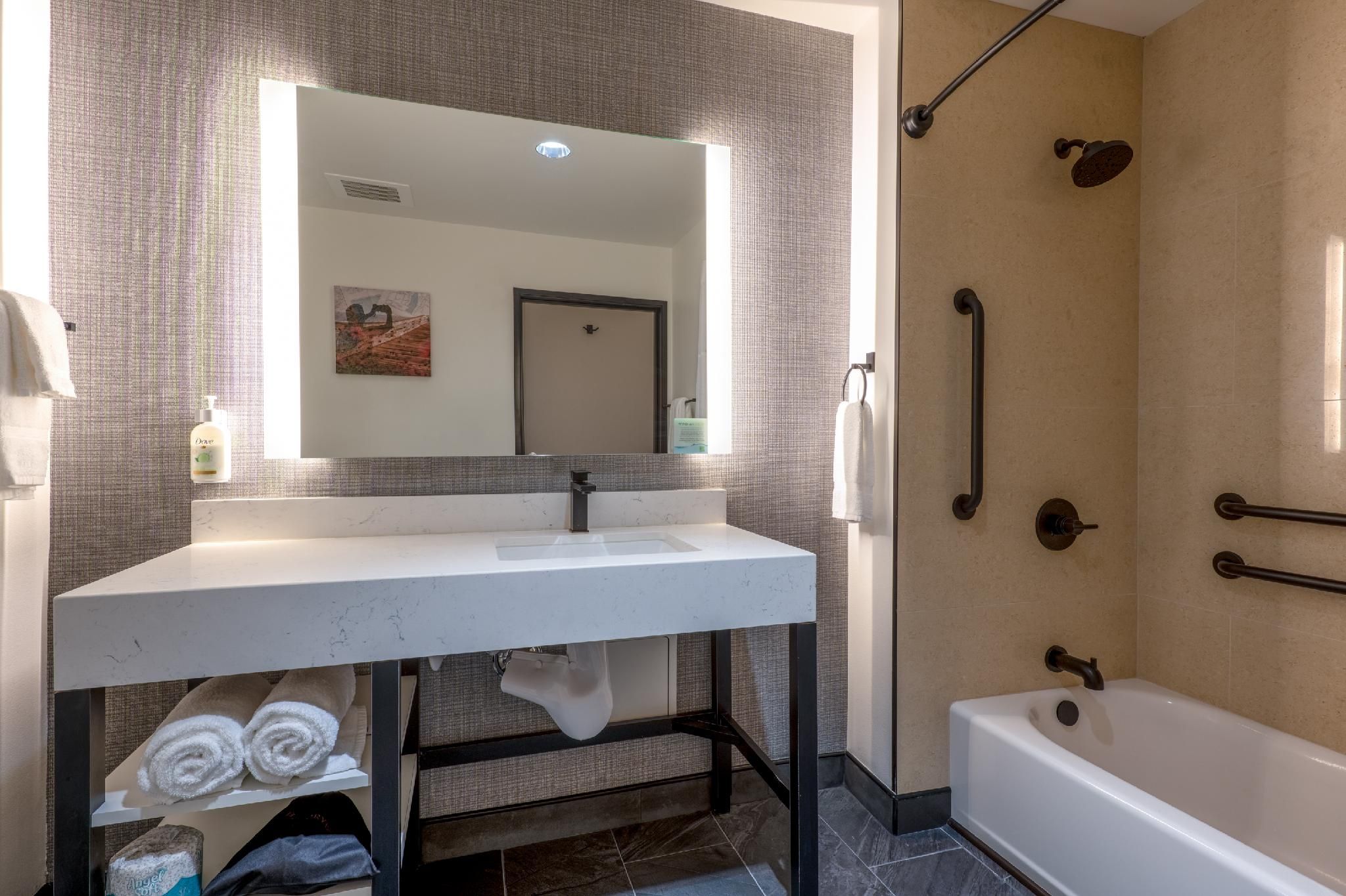 1 King Bed, Mobility or Hearing Accessible Suite, Bathtub with Grab Bars, Non-Smoking