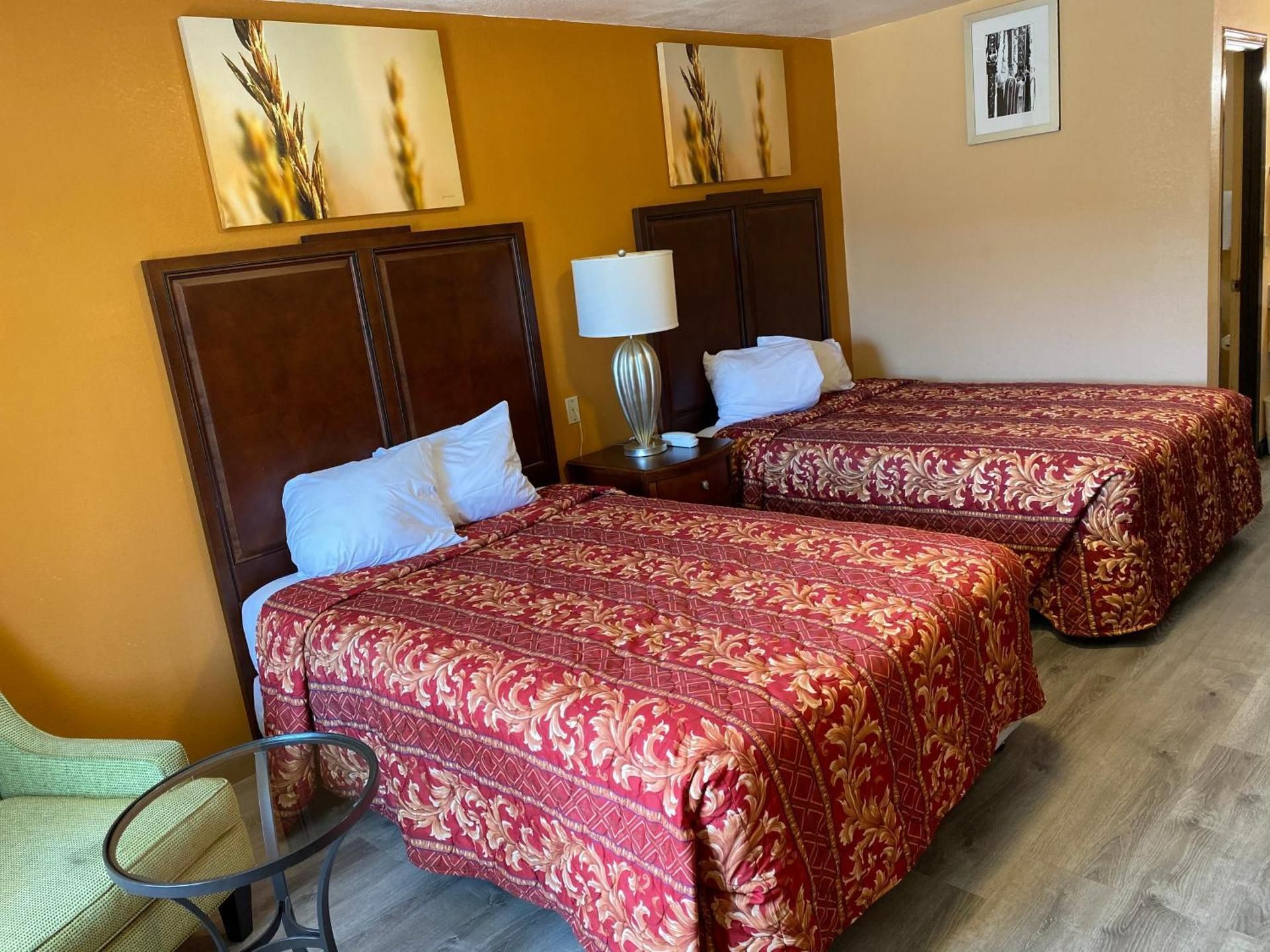 Double Room with Two Double Beds - Smoking