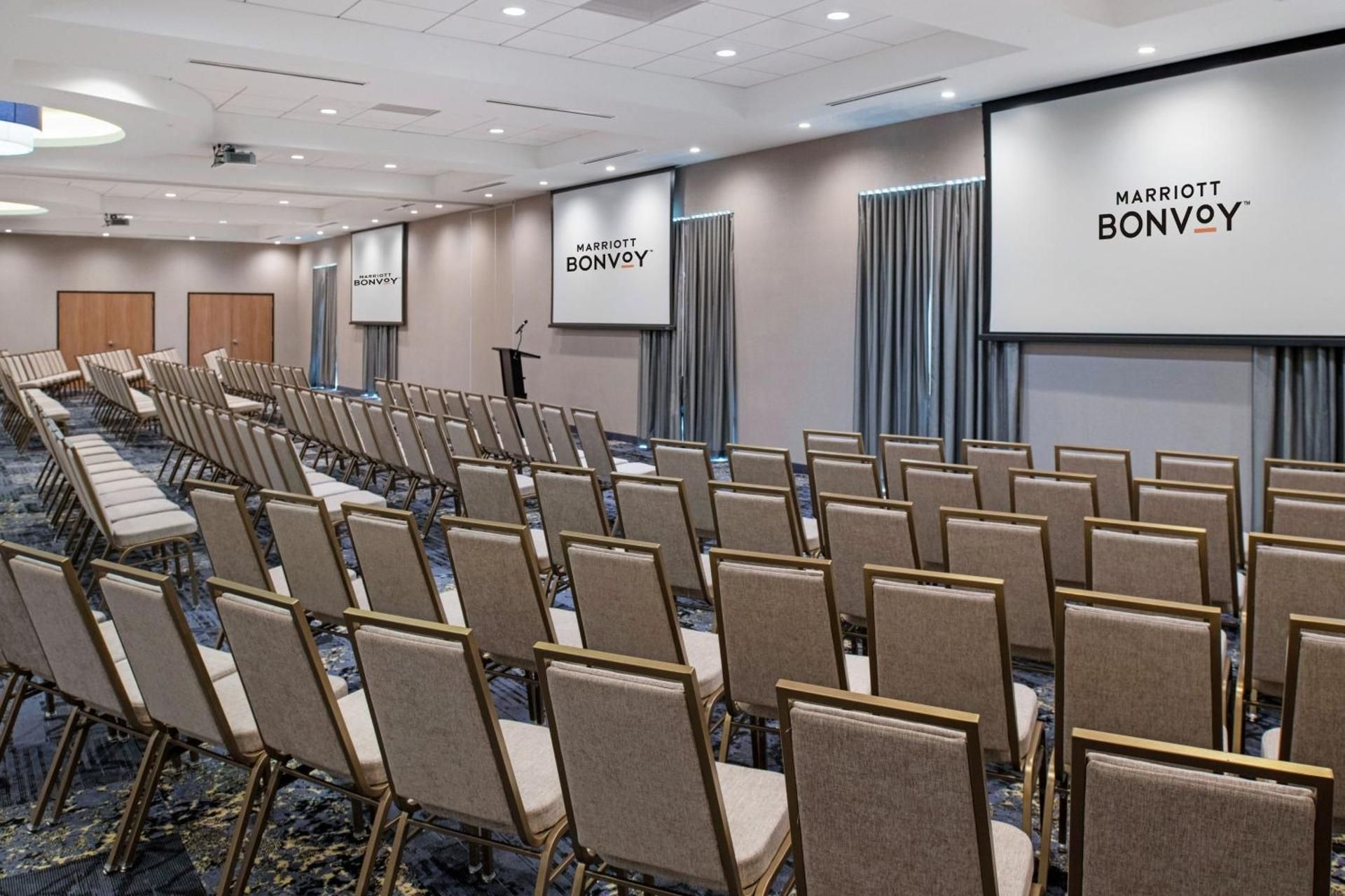 meeting room / ballrooms
