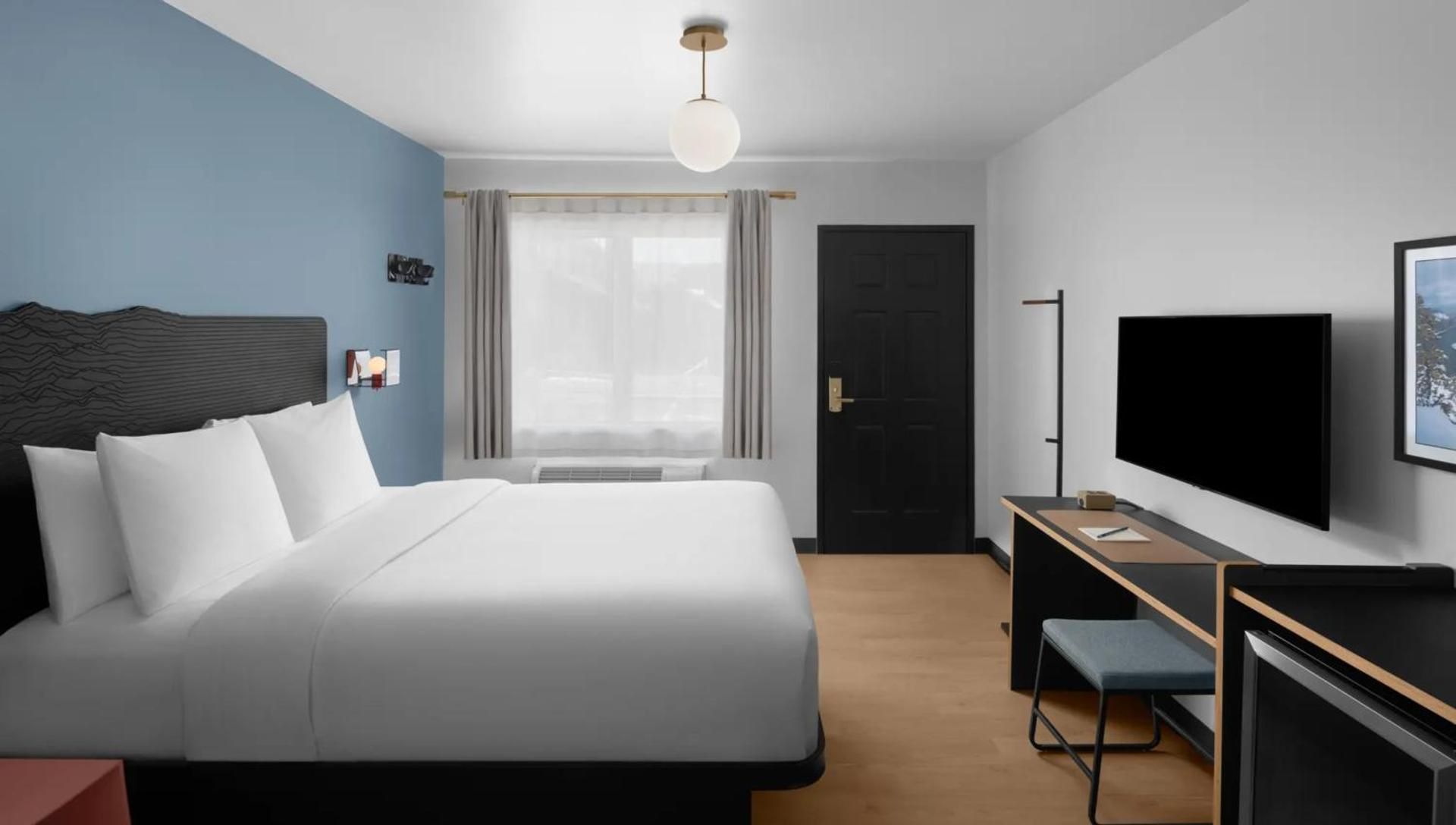 1 Queen Bed Accessible Non Smoking