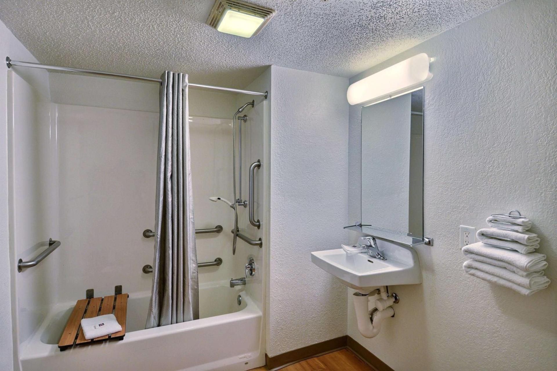 Quadruple Room - Disability Access