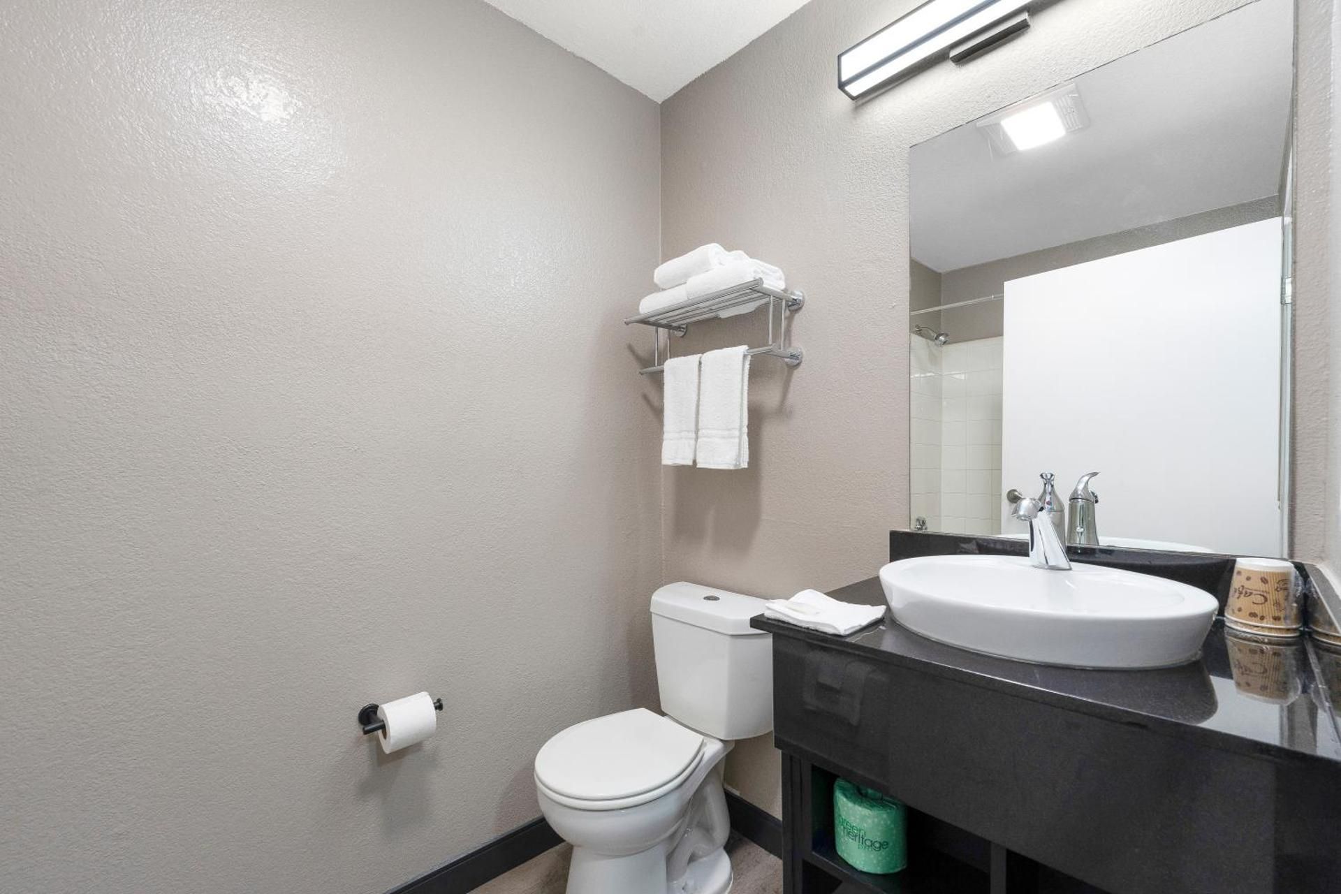 Queen Room with Two Queen Beds - Disability Access - Non-Smoking