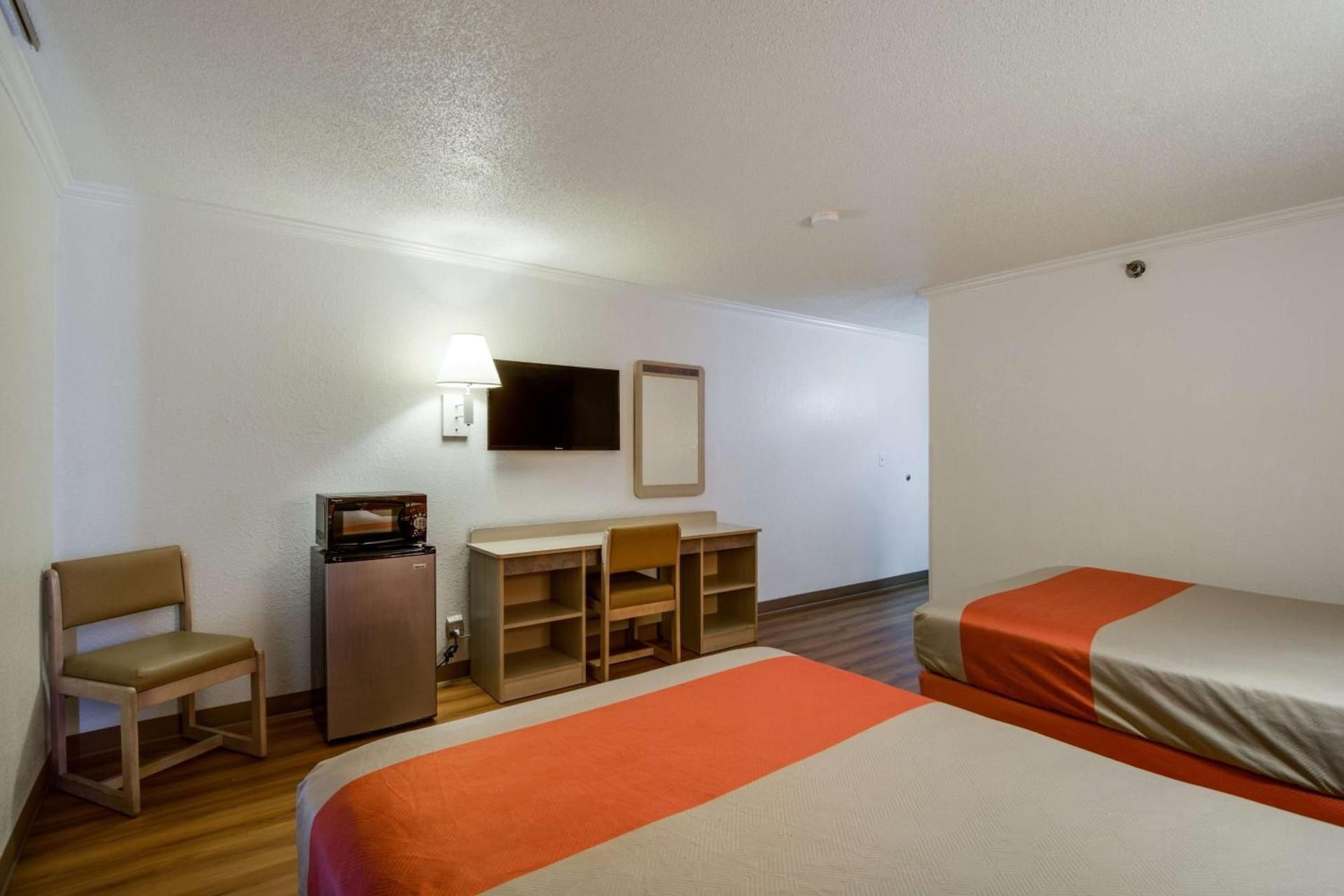 Quadruple Room - Non-Smoking