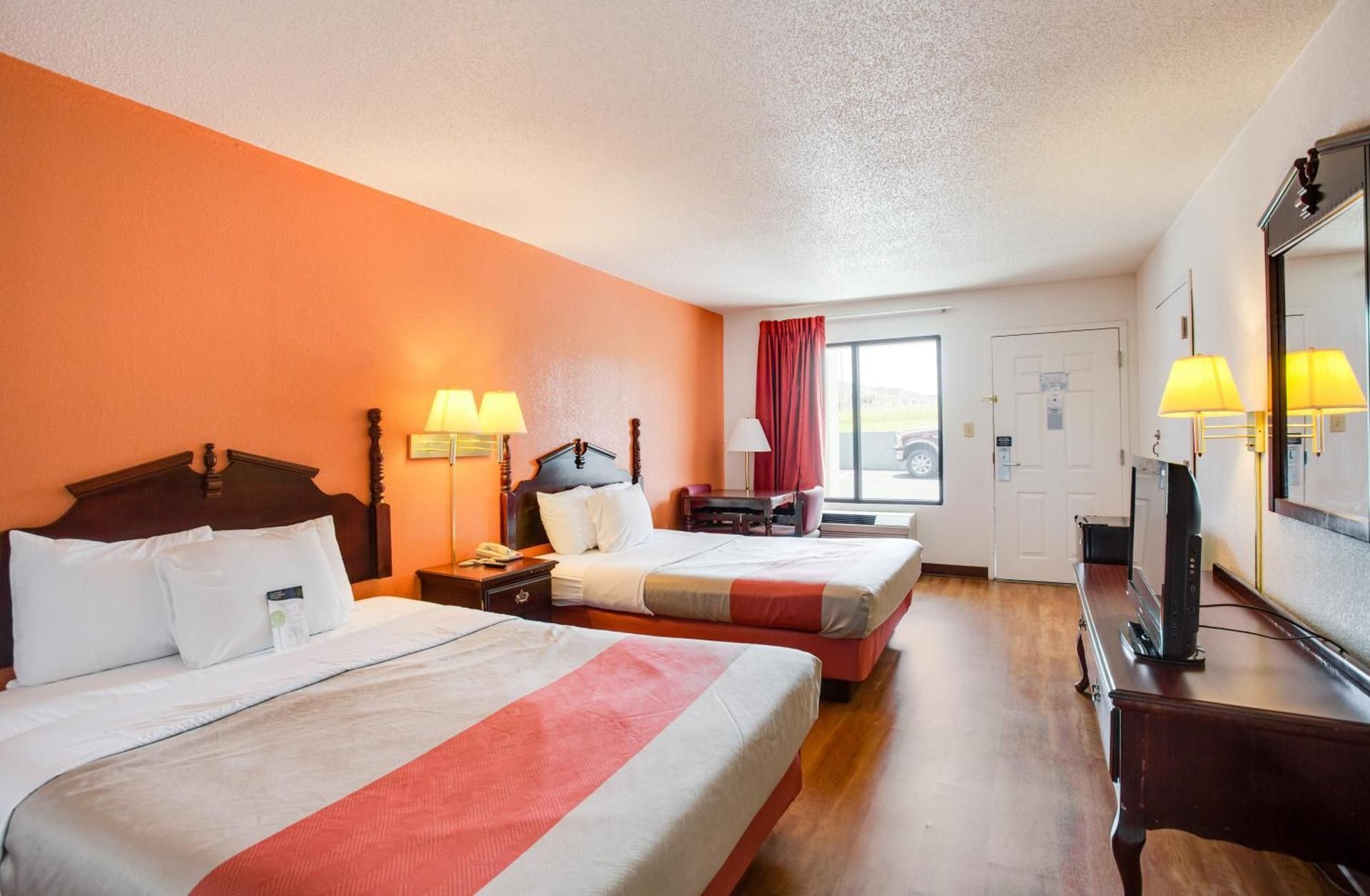 Queen Room with Two Queen Beds - Non-Smoking
