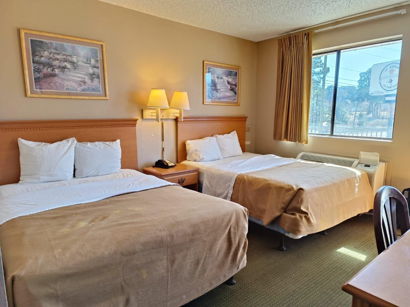 2 Full Beds Non-Smoking