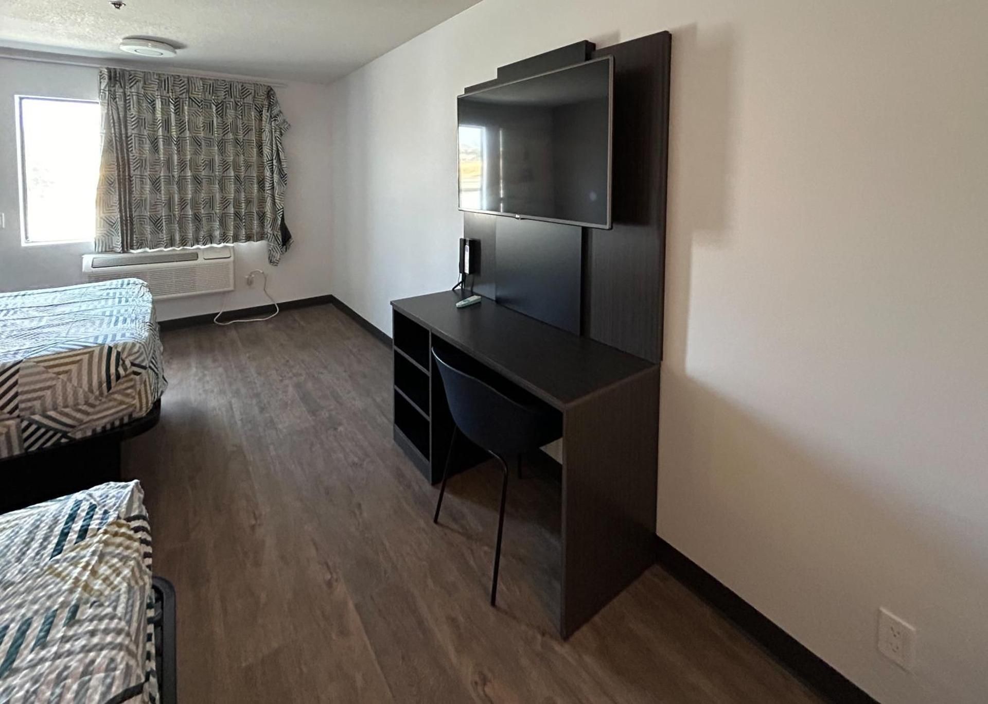 Economy Quadruple Room