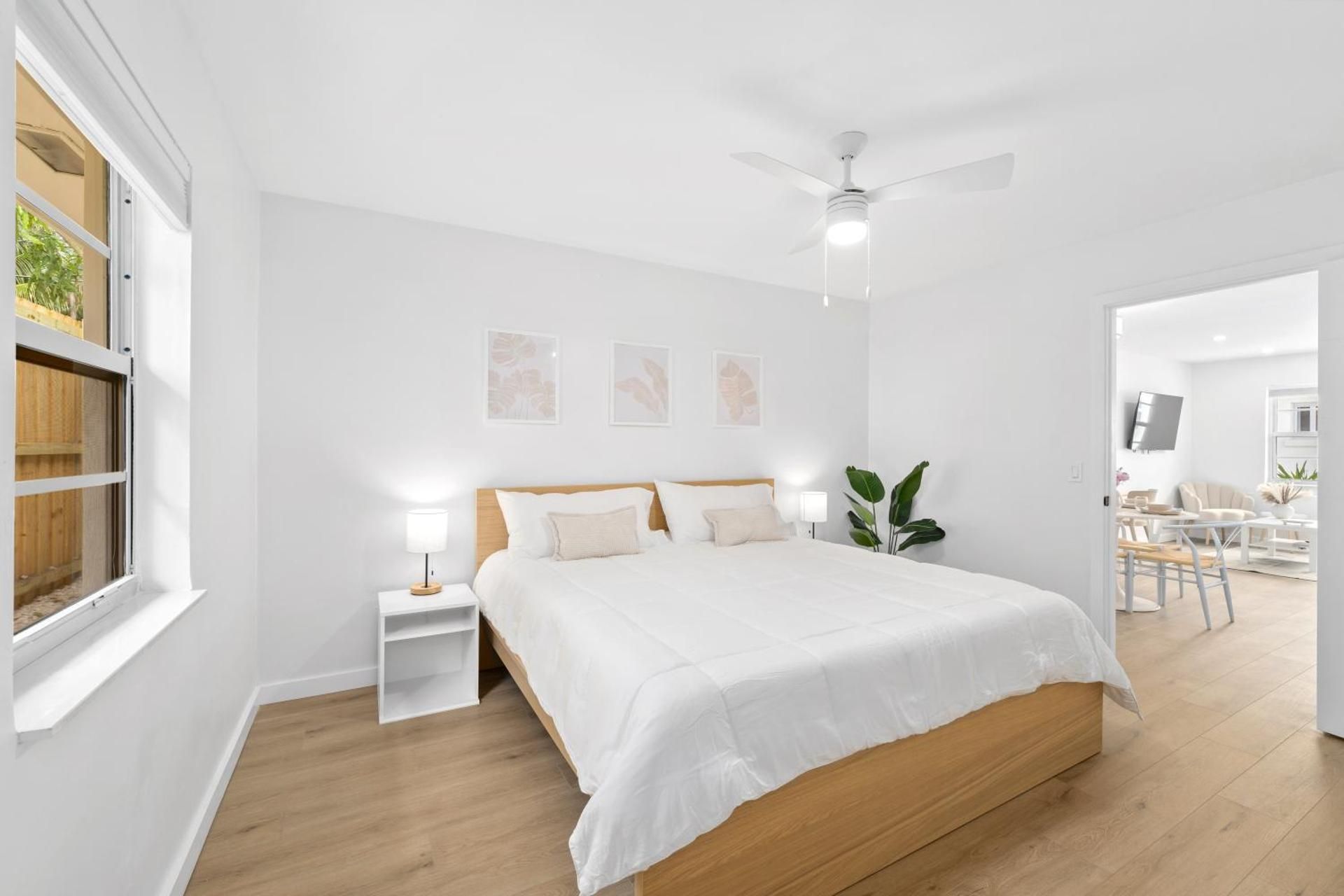 One-Bedroom Deluxe Apartment