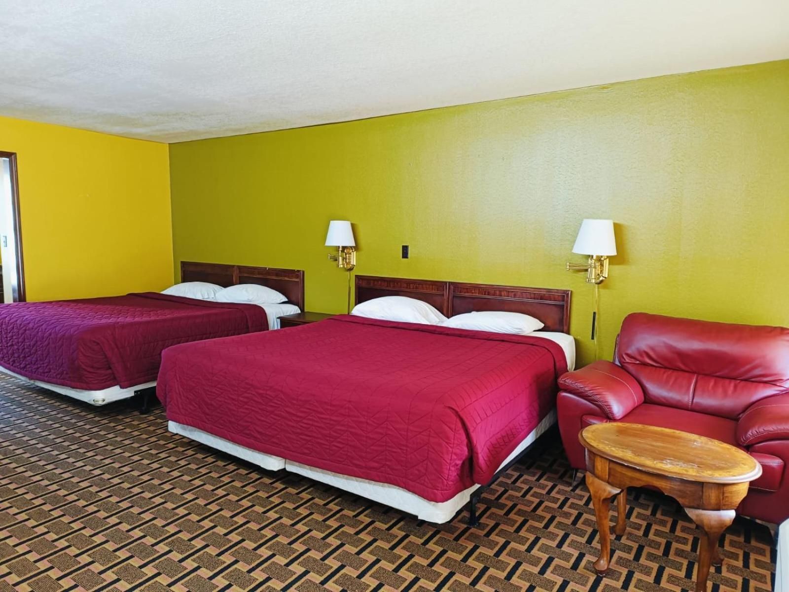 Suite - 2 King Bed Non - Smoking
