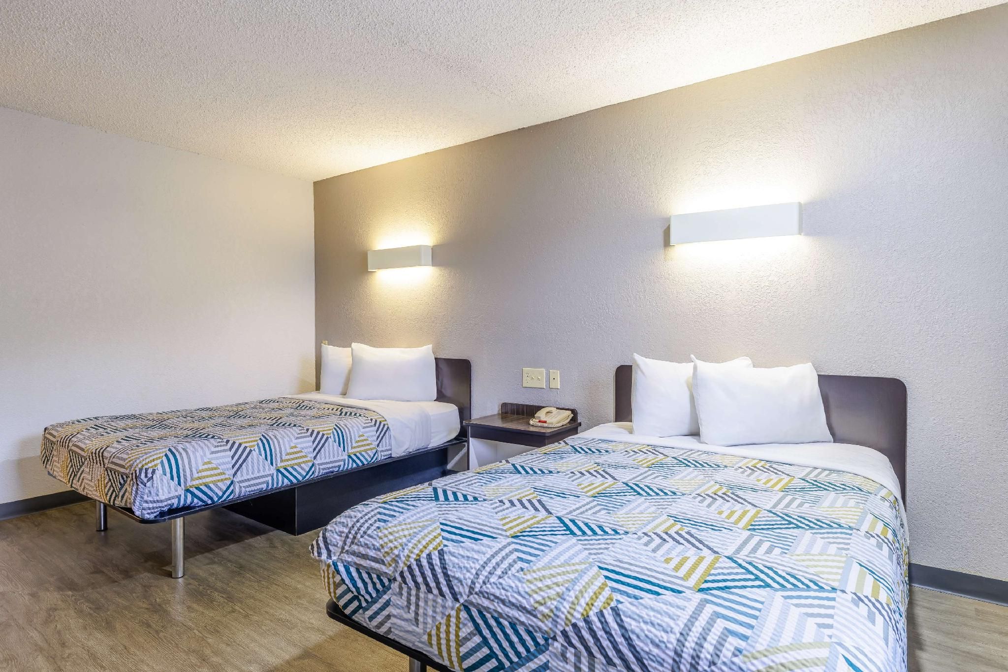 2 FULL BEDS | ADA ACCESSIBLE NSMK