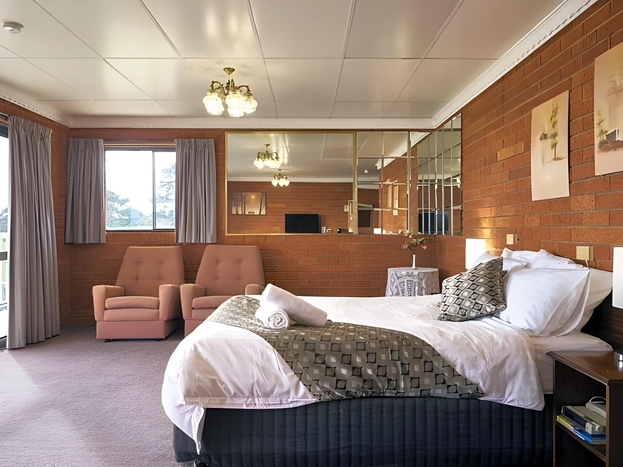 Executive Spa Room