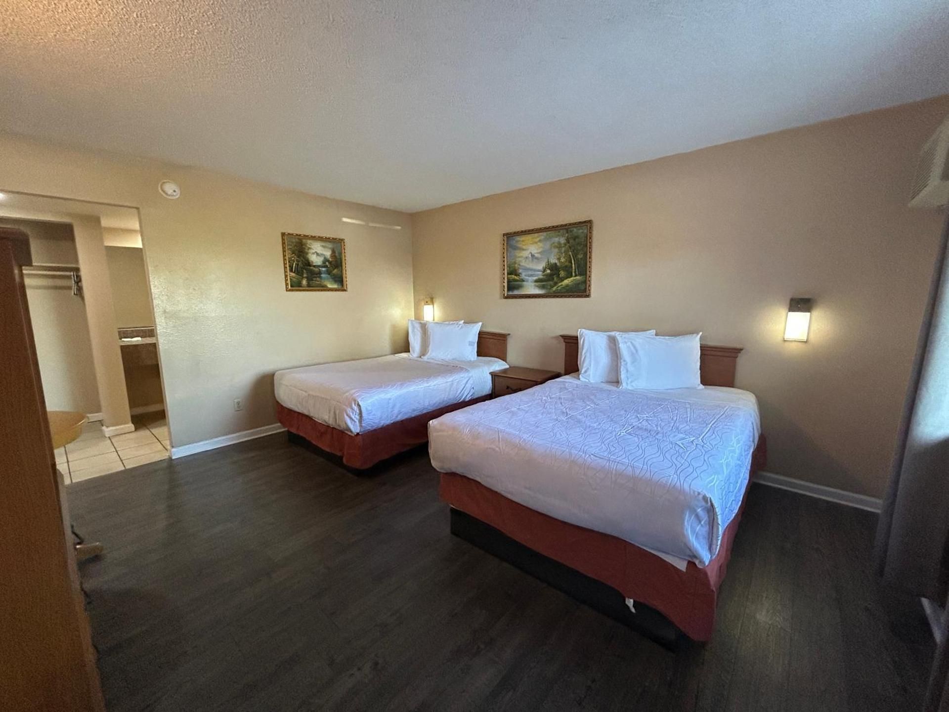Queen Room with Two Queen Beds - Non-Smoking