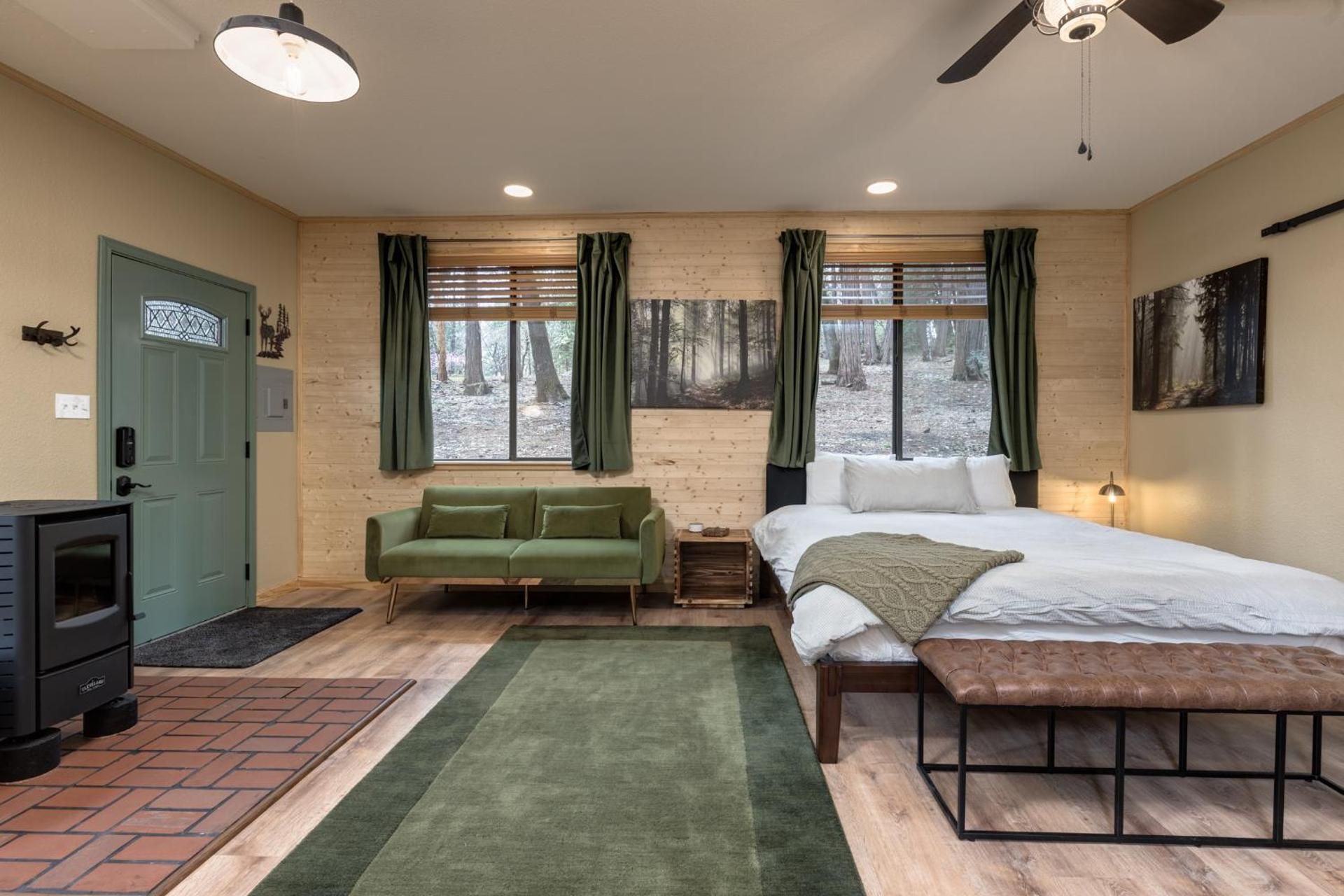 Superior King Room