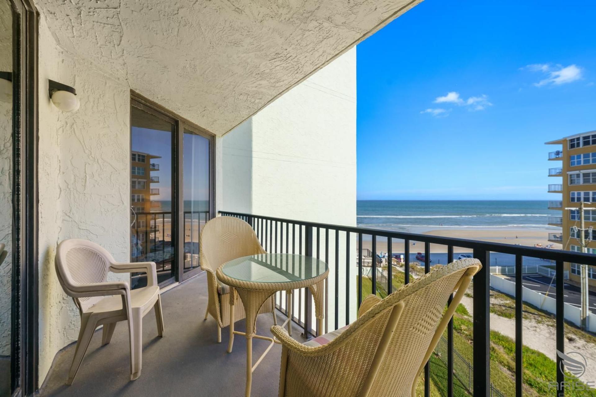 Apartment with Sea View