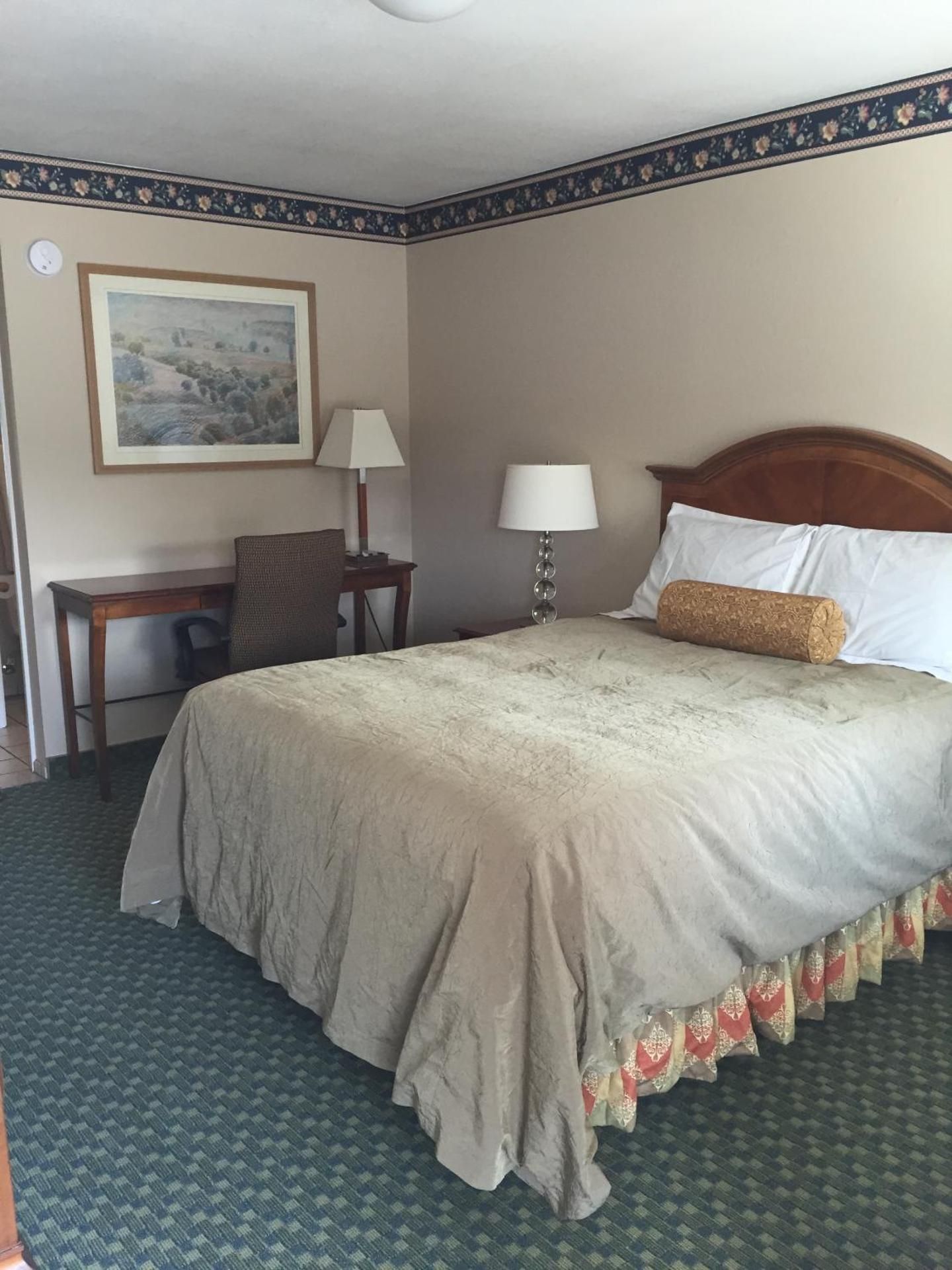 Queen Room
