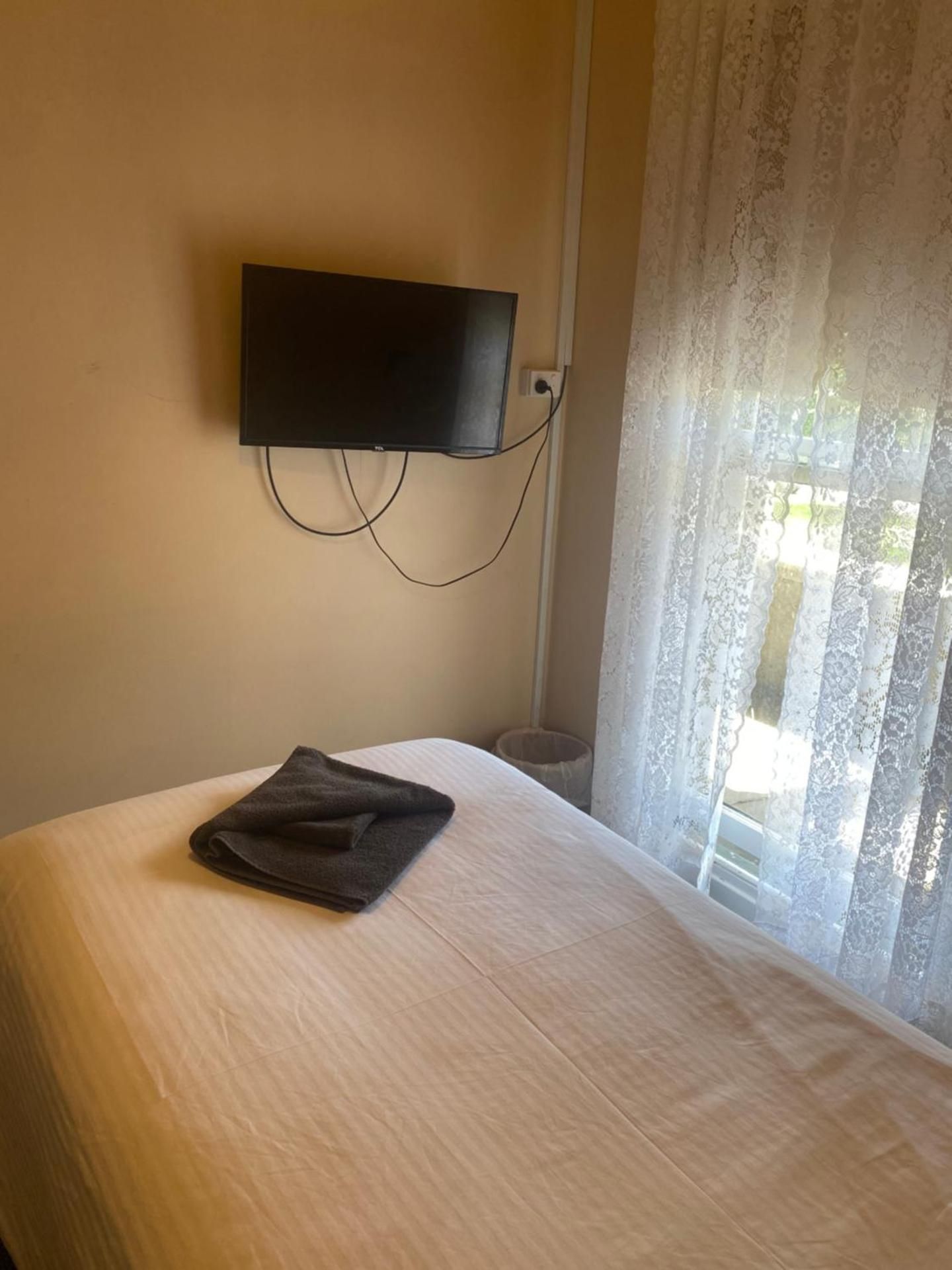 Budget Single Room