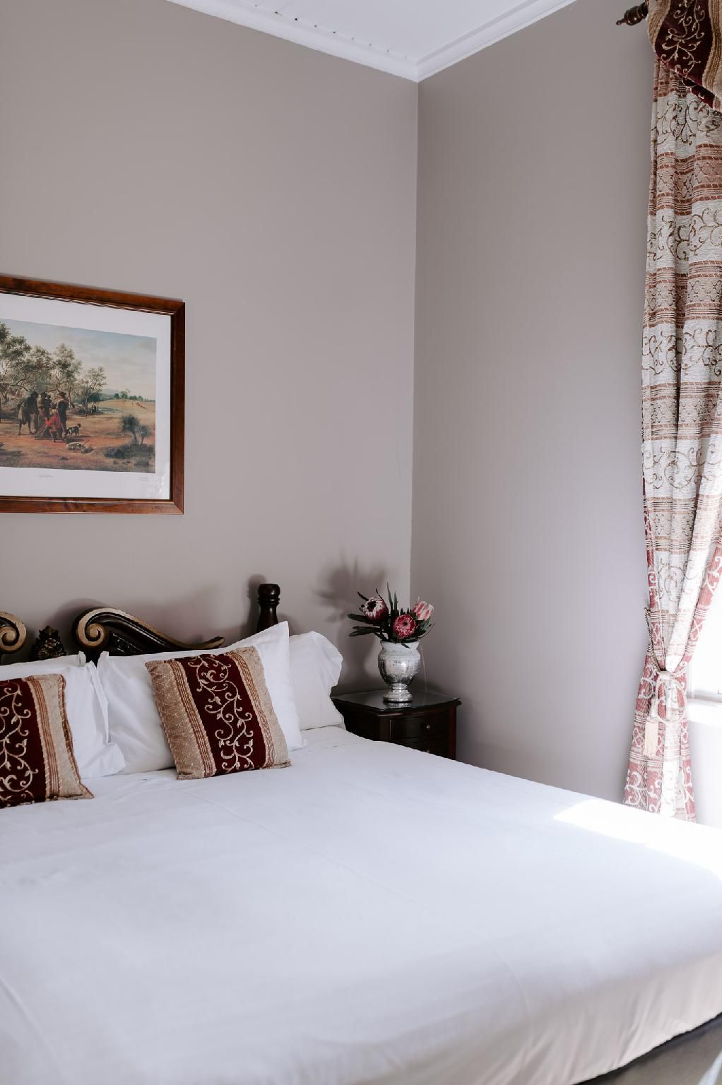 Abbey Boutique Hotel Classic King Room