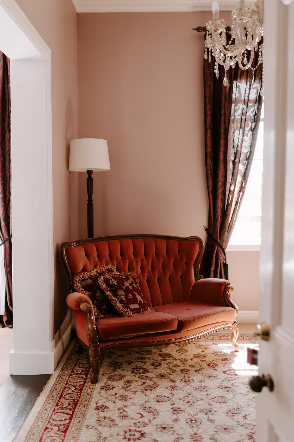 Abbey Boutique Hotel Classic King Room 3