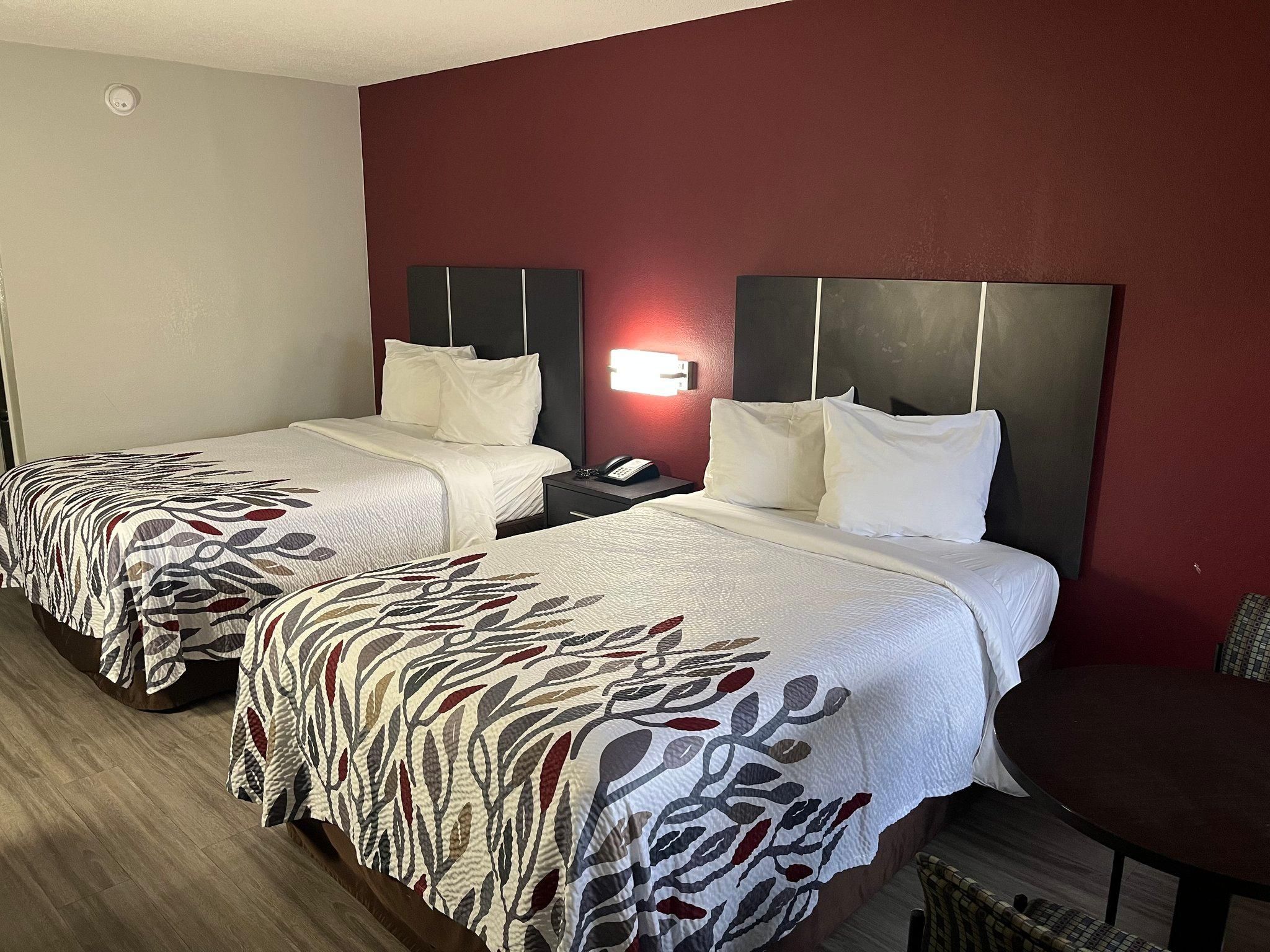 Red Roof Inn Rockingham Deluxe 2 Full Beds Non-Smoking