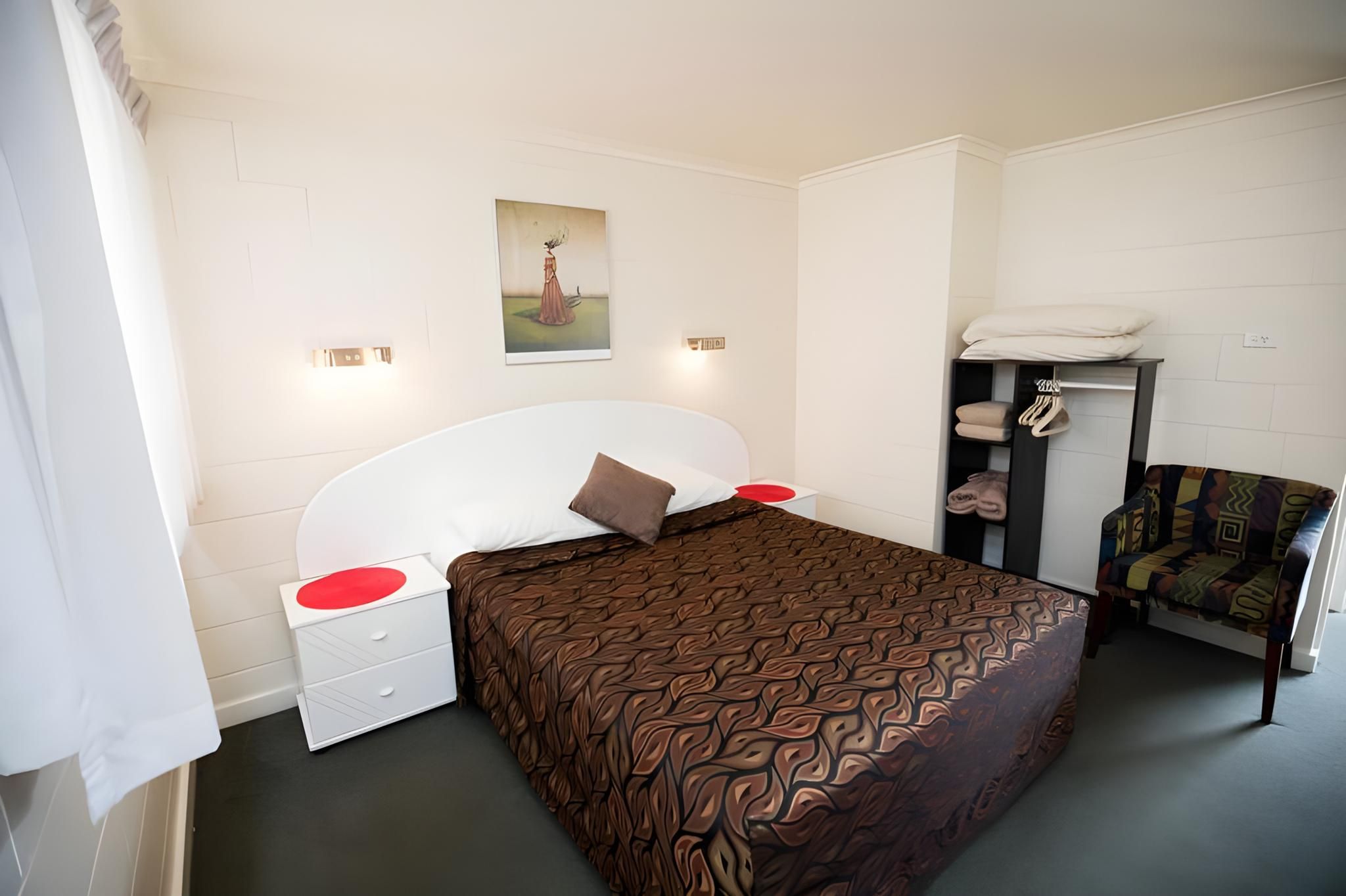 Queen Room