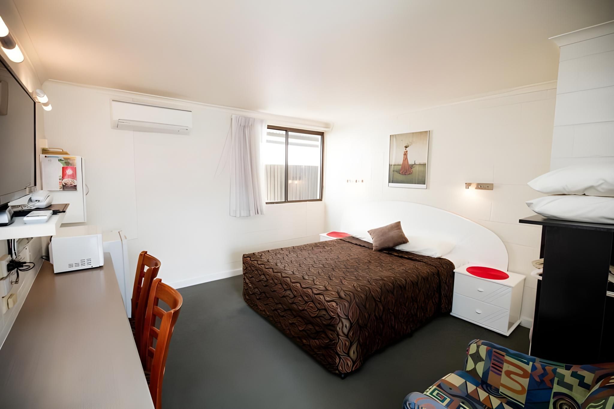 Queen Room