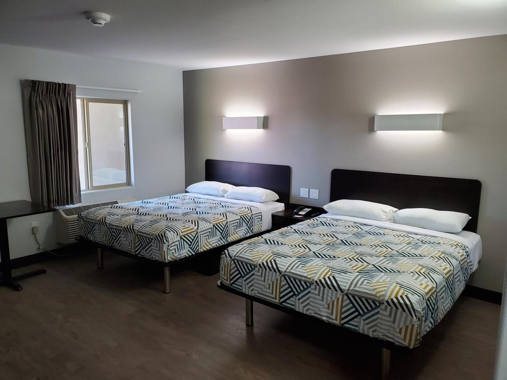 Deluxe Queen Room with Two Queen Beds