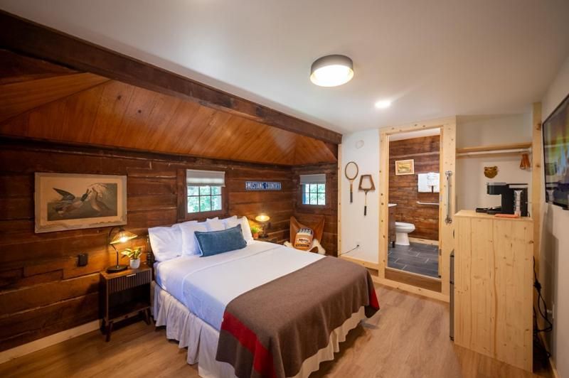 Queen Room