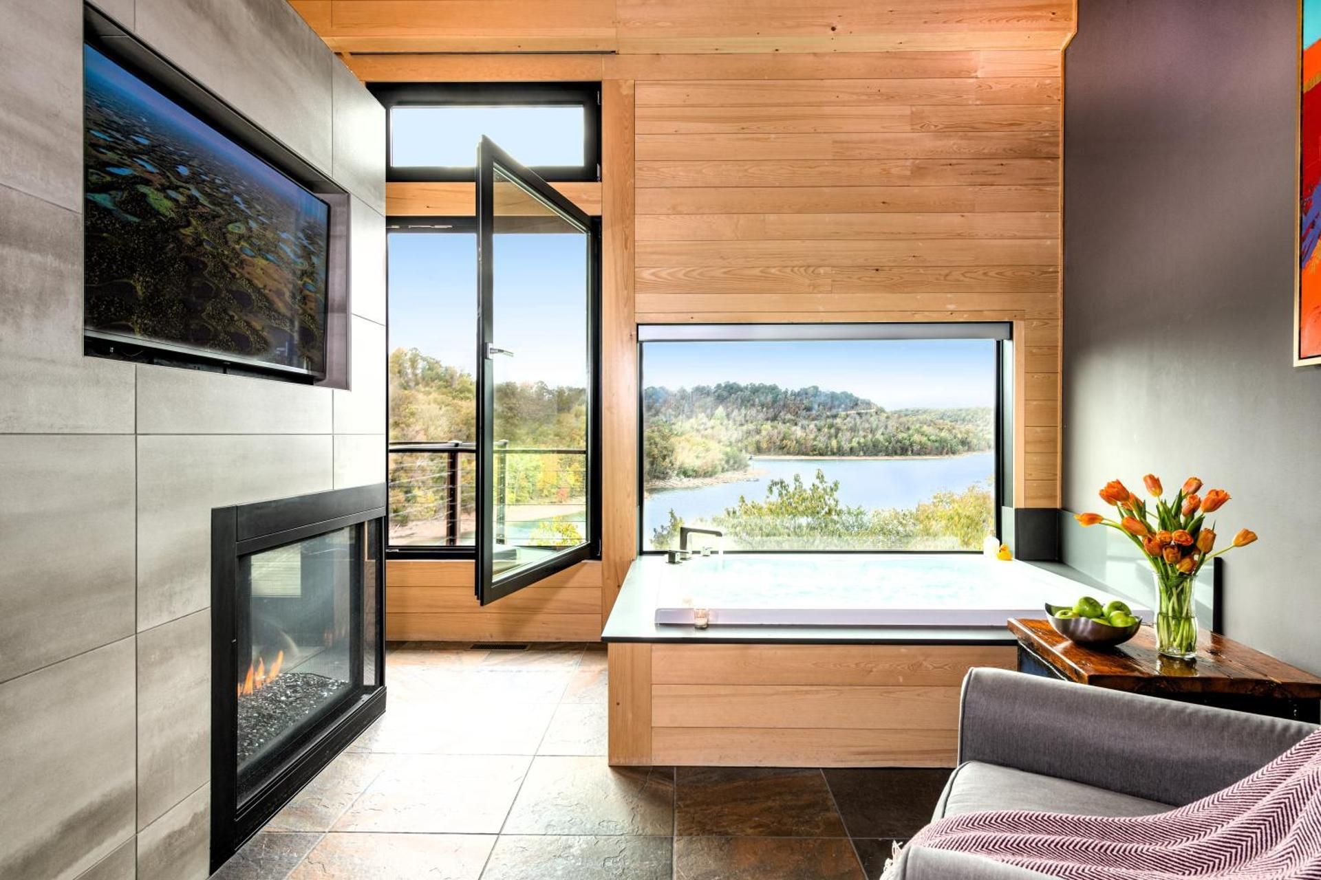 Superior King Suite